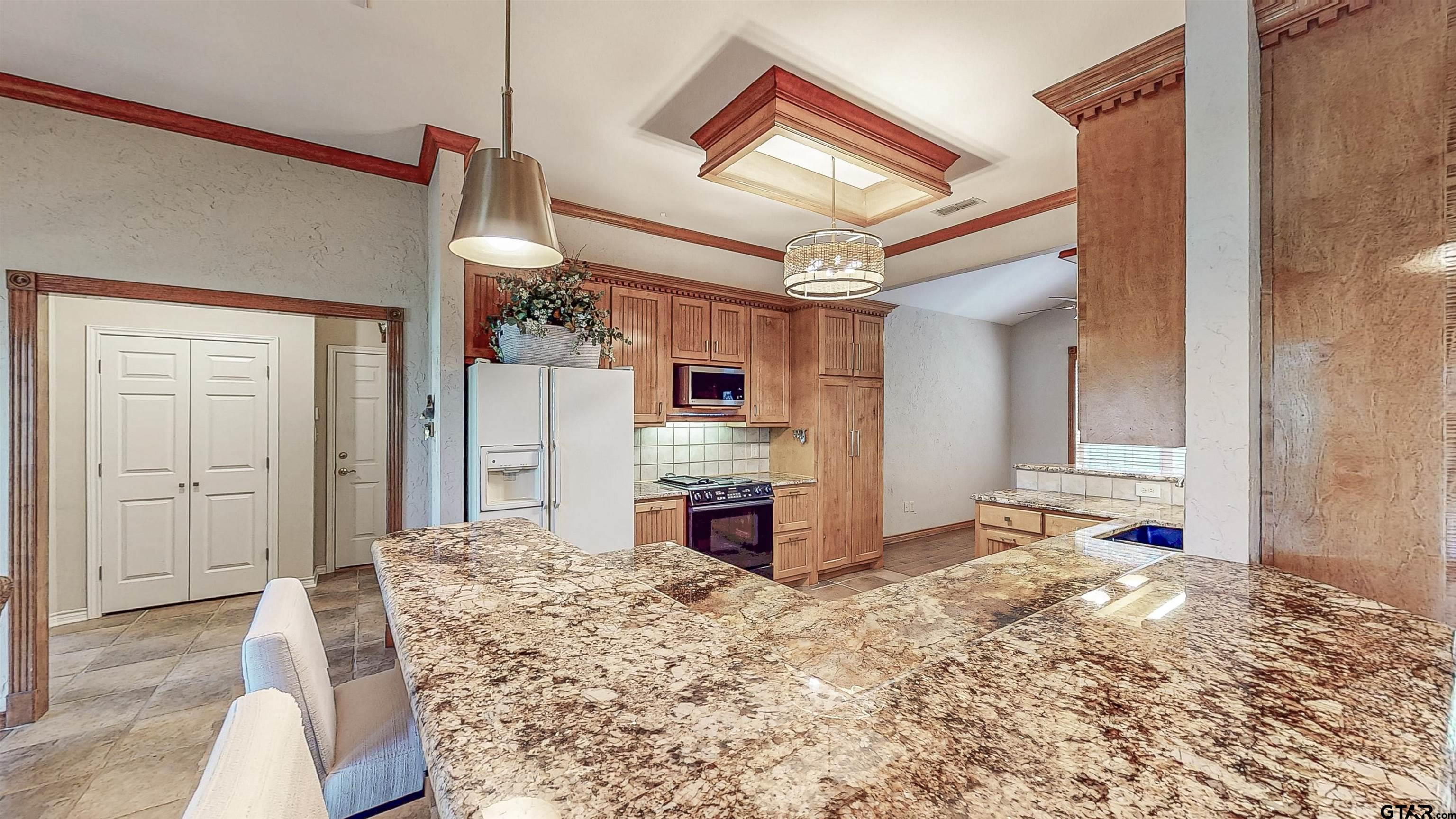 Bullard, Texas, 75757, United States, 3 Bedrooms Bedrooms, ,3 BathroomsBathrooms,Residential,For Sale,1917239