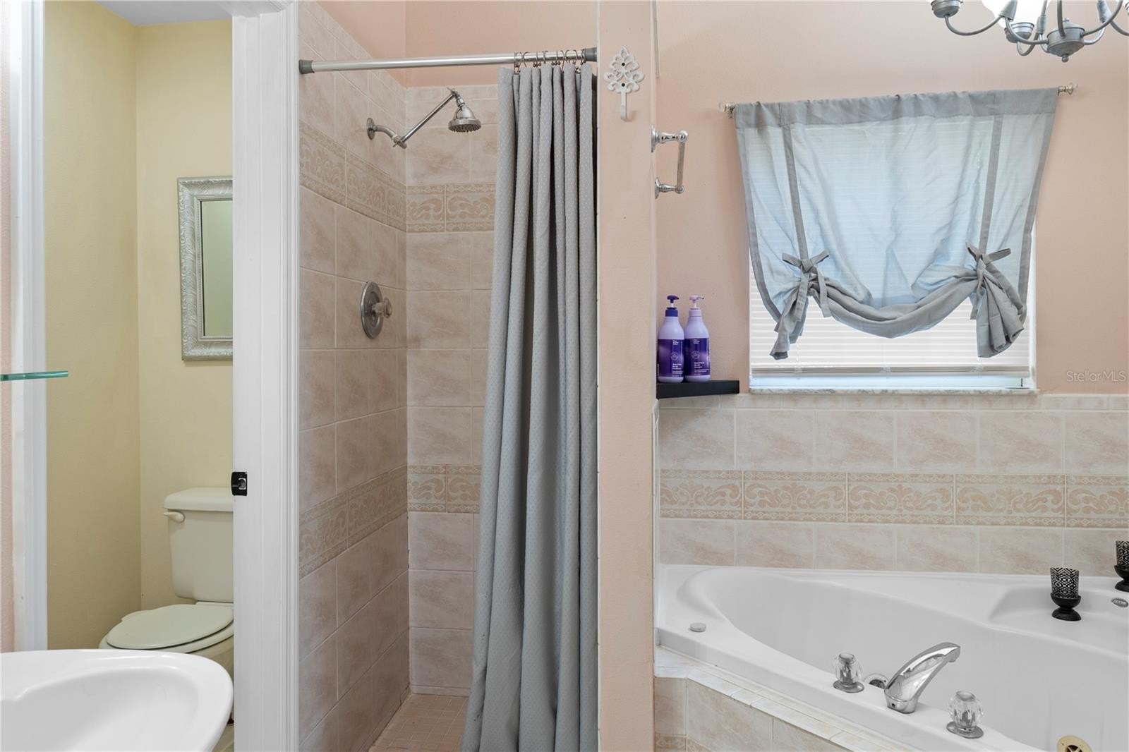 ST CLOUD, Florida, 34772, United States, 3 Bedrooms Bedrooms, ,2 BathroomsBathrooms,Residential,For Sale,1980411