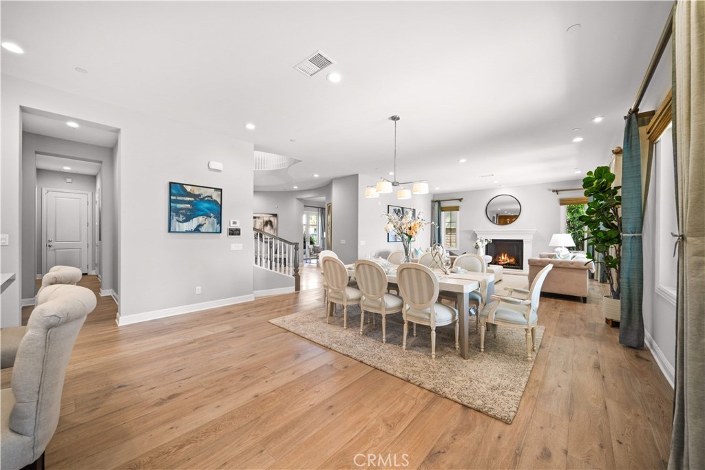 Irvine, California, 92602, United States, 5 Bedrooms Bedrooms, ,6 BathroomsBathrooms,Residential,For Sale,1982881