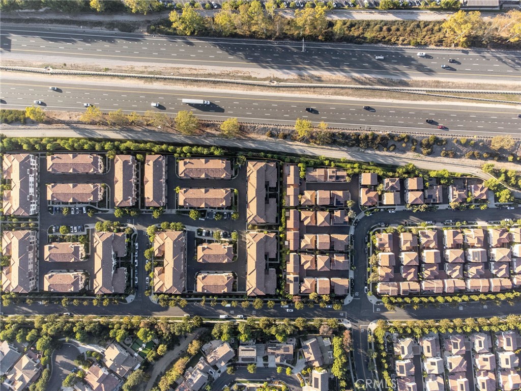 Irvine, California, 92618, United States, 2 Bedrooms Bedrooms, ,2 BathroomsBathrooms,Residential,For Sale,1987826