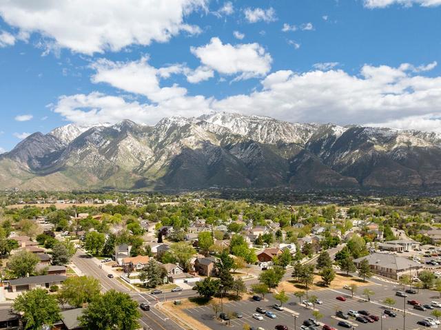 Sandy, Utah, 84092, United States, 4 Bedrooms Bedrooms, ,3 BathroomsBathrooms,Residential,For Sale,2048474