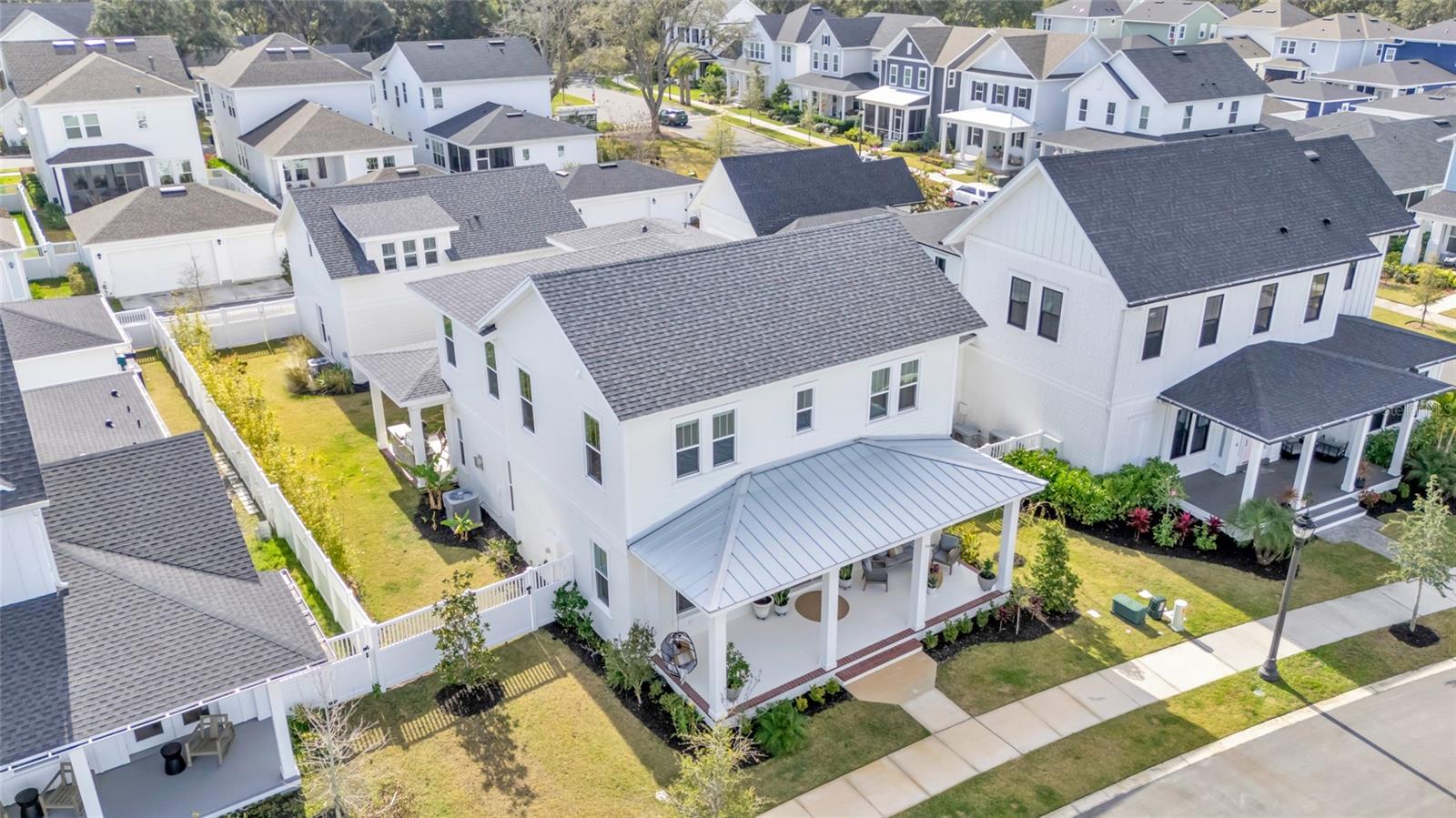 WINTER GARDEN, Florida, 34787, United States, 4 Bedrooms Bedrooms, ,4 BathroomsBathrooms,Residential,For Sale,2014519