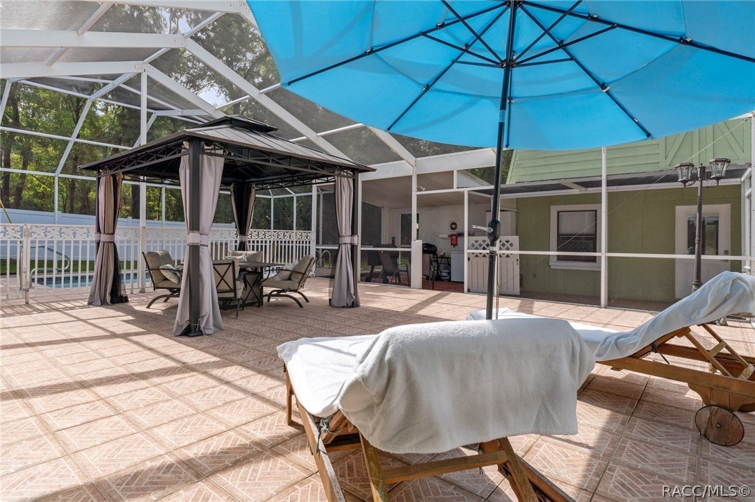 Dunnellon, Florida, 34431, United States, 4 Bedrooms Bedrooms, ,2 BathroomsBathrooms,Residential,For Sale,1920438