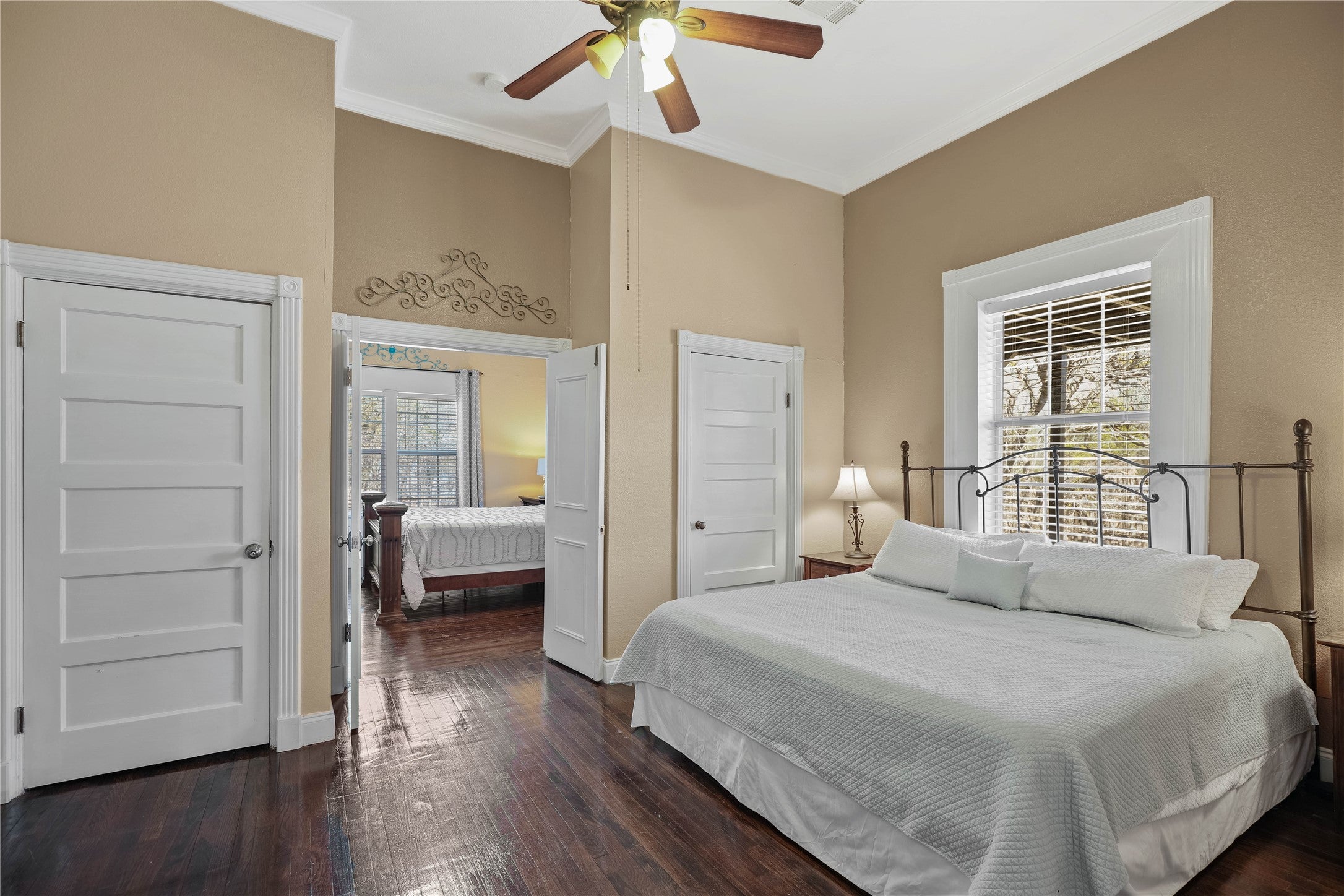 Possum Kingdom Lake, Texas, 76450, United States, 5 Bedrooms Bedrooms, ,3 BathroomsBathrooms,Residential,For Sale,2049060