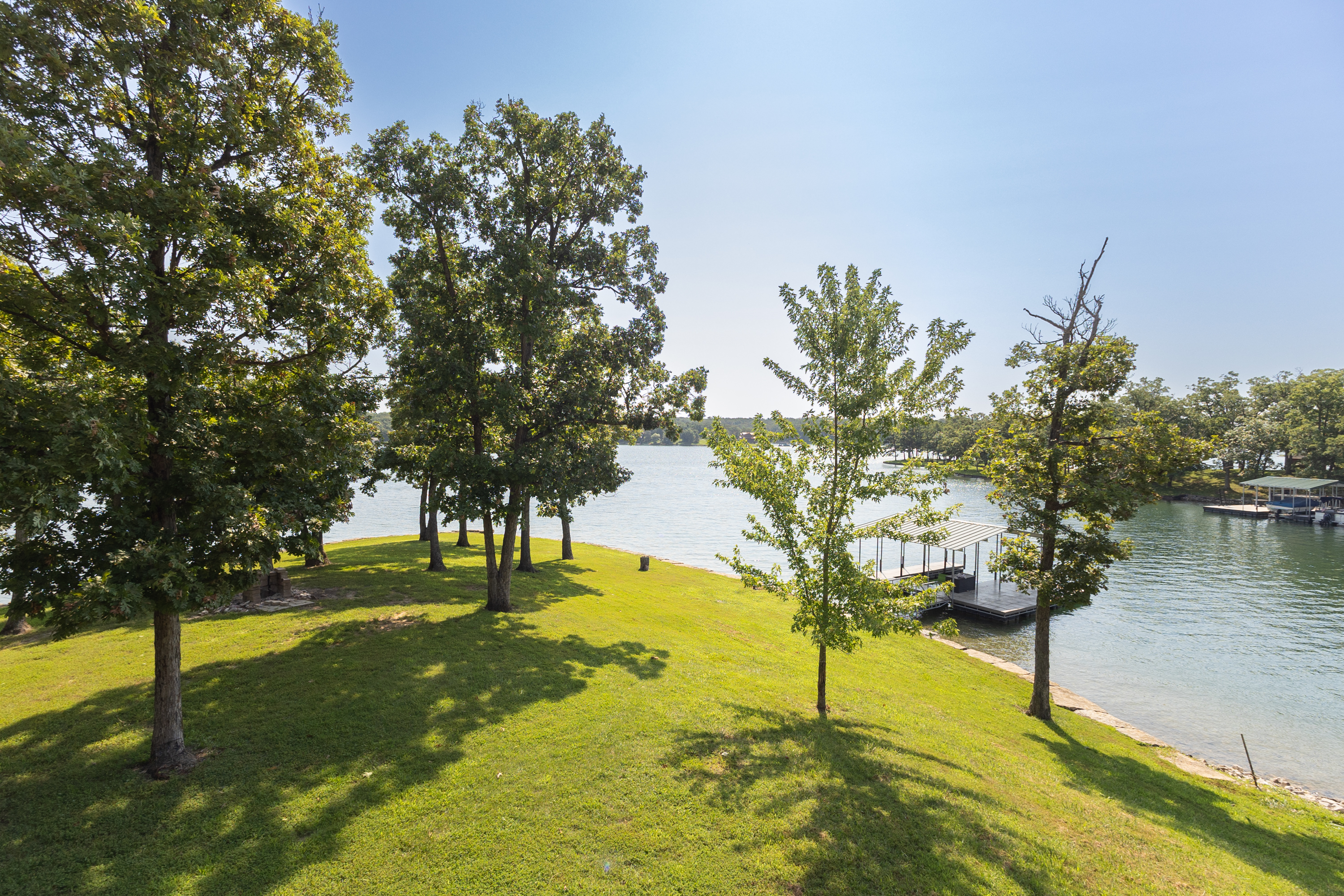 Keytesville, Missouri, 65261, United States, 4 Bedrooms Bedrooms, ,Residential,For Sale,1910439