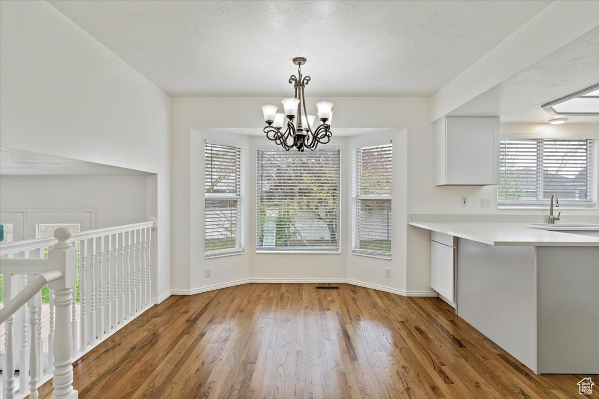 Layton, Utah, 84041, United States, 5 Bedrooms Bedrooms, ,3 BathroomsBathrooms,Residential,For Sale,1837115