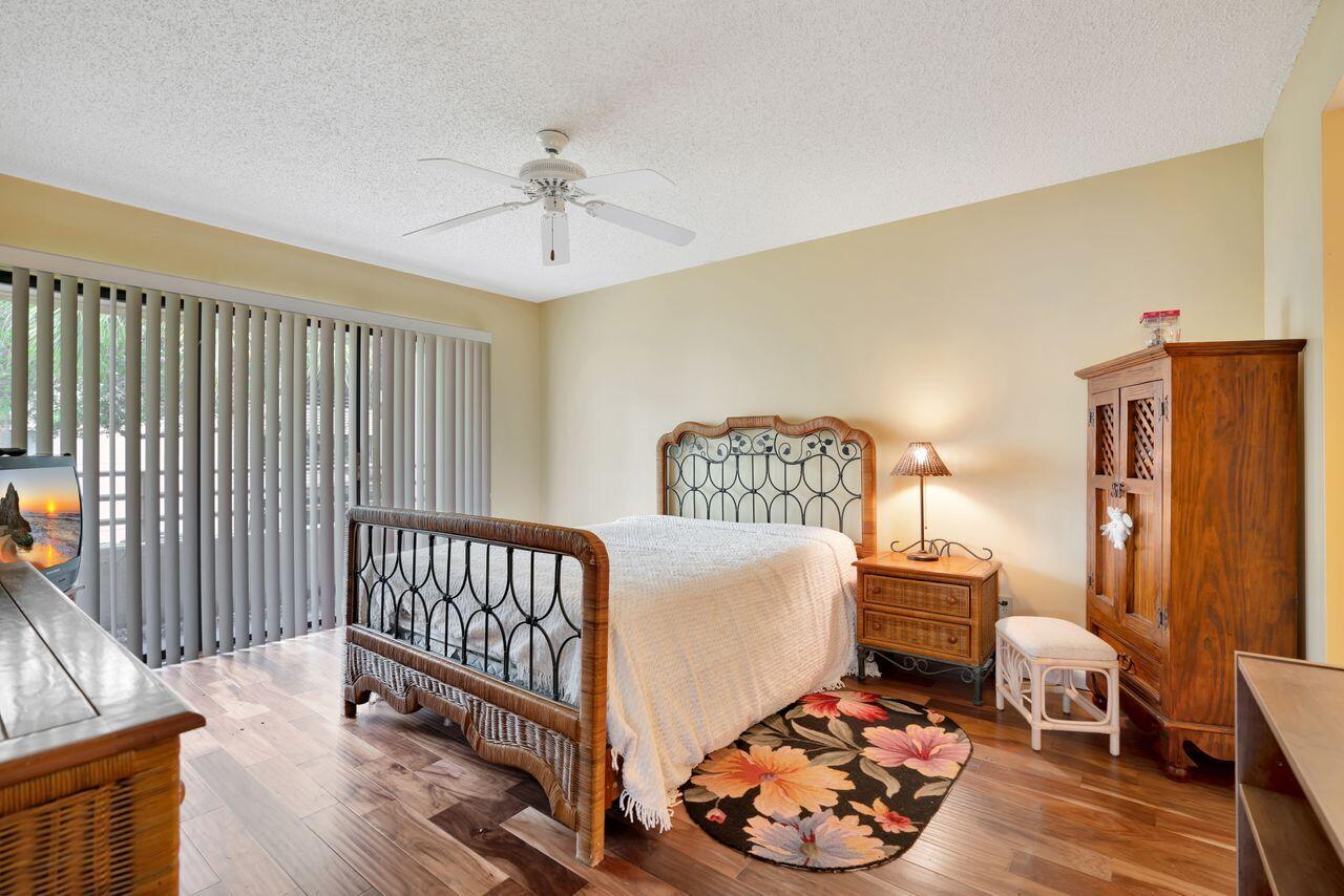 Juno Beach, Florida, 33408, United States, 3 Bedrooms Bedrooms, ,2 BathroomsBathrooms,Residential,For Sale,1761960
