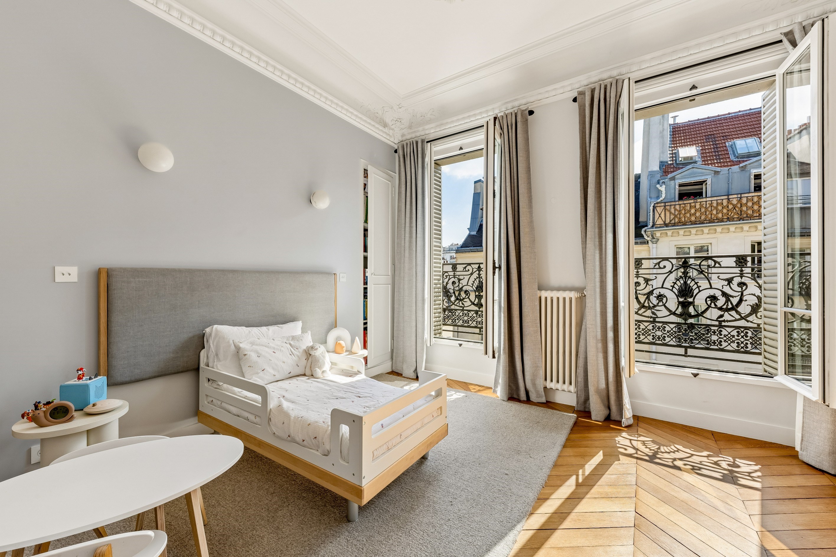  Paris 3rd District – Stunning Fully Renovated Dual-Aspect Family Apartment of 1… - 物件實景