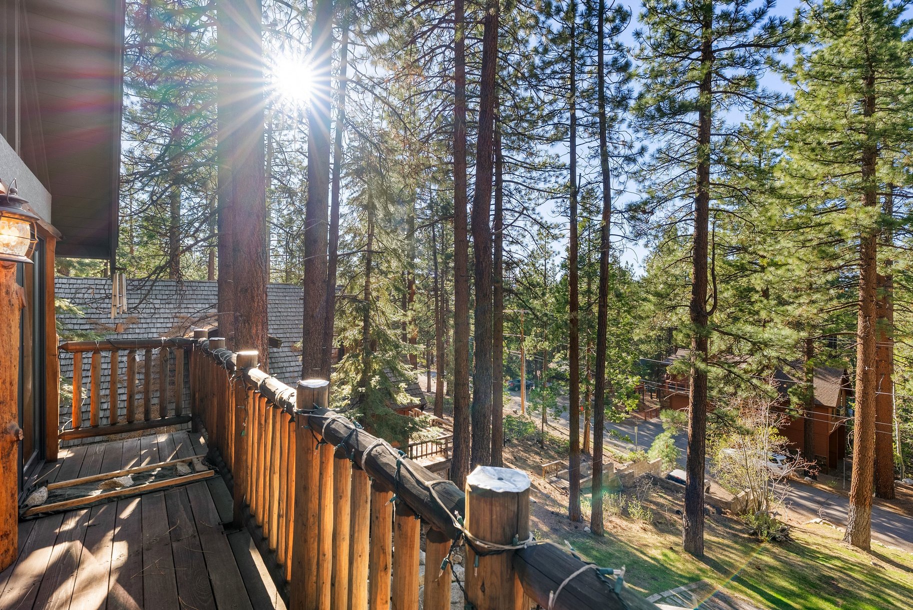  Turnkey Tahoe Retreat Backing to National Forest  Fully Remodeled & Furnish - 物件實景