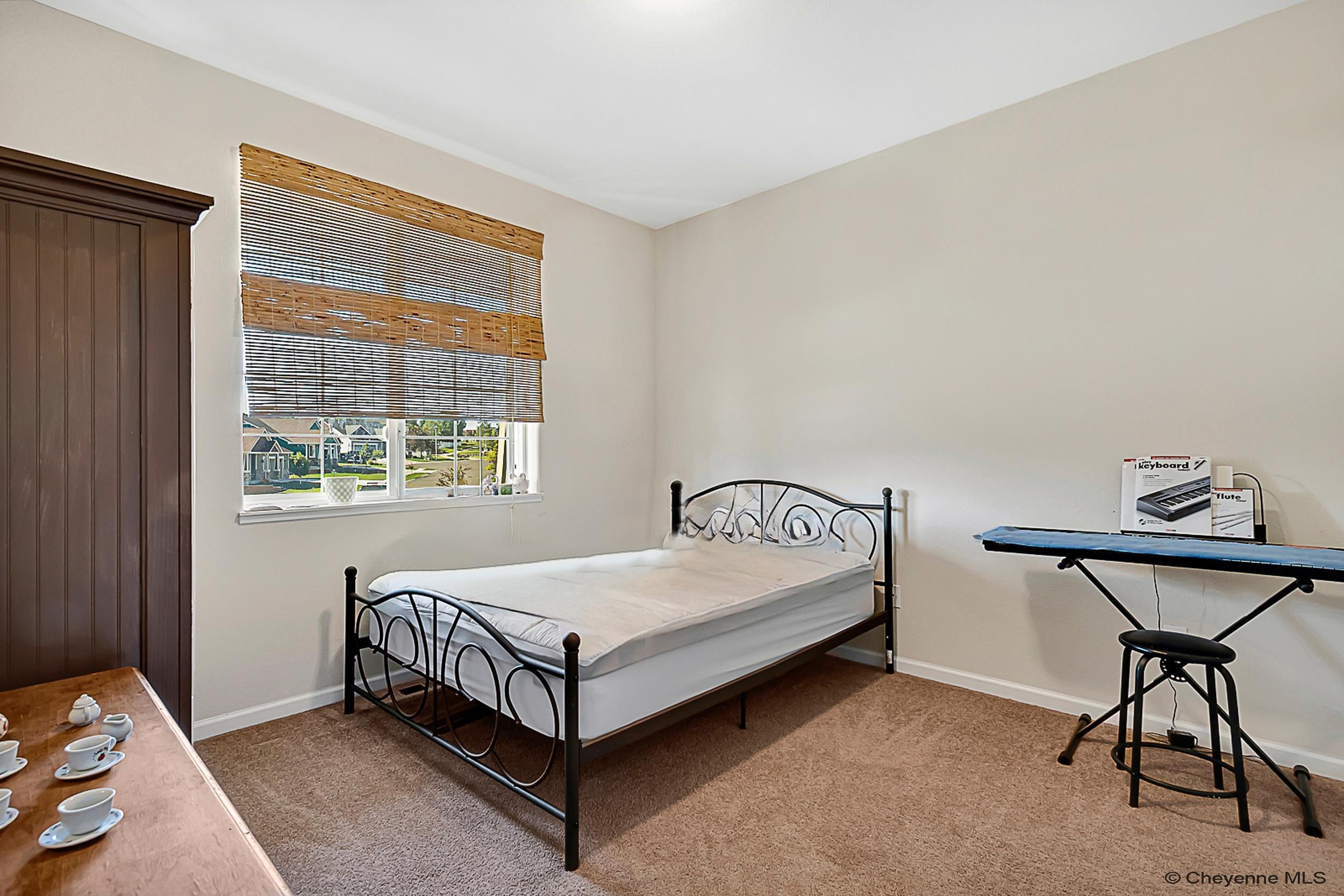 Cheyenne, Wyoming, 82009, United States, 5 Bedrooms Bedrooms, ,3 BathroomsBathrooms,Residential,For Sale,1885793