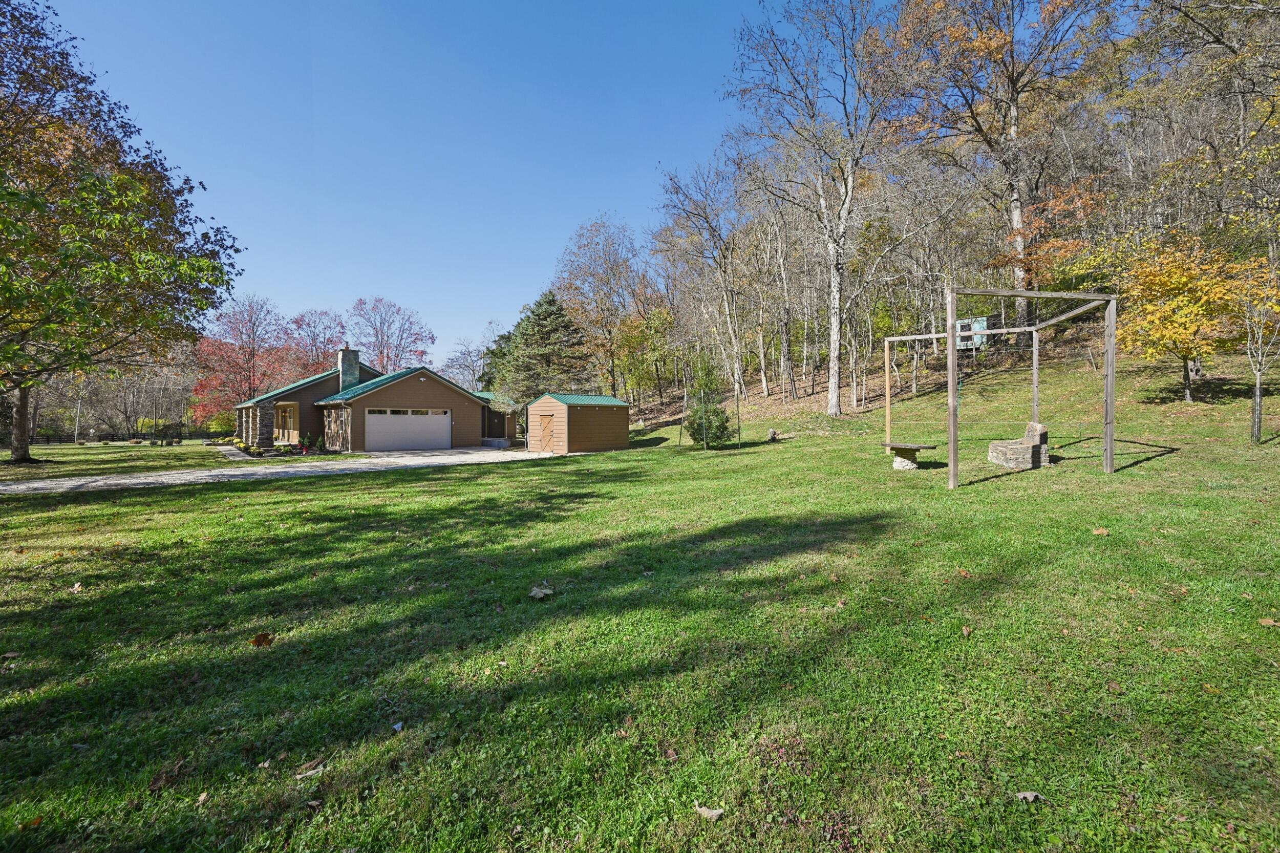 Burlington, Kentucky, 41005, United States, 3 Bedrooms Bedrooms, ,2 BathroomsBathrooms,Residential,For Sale,1989647