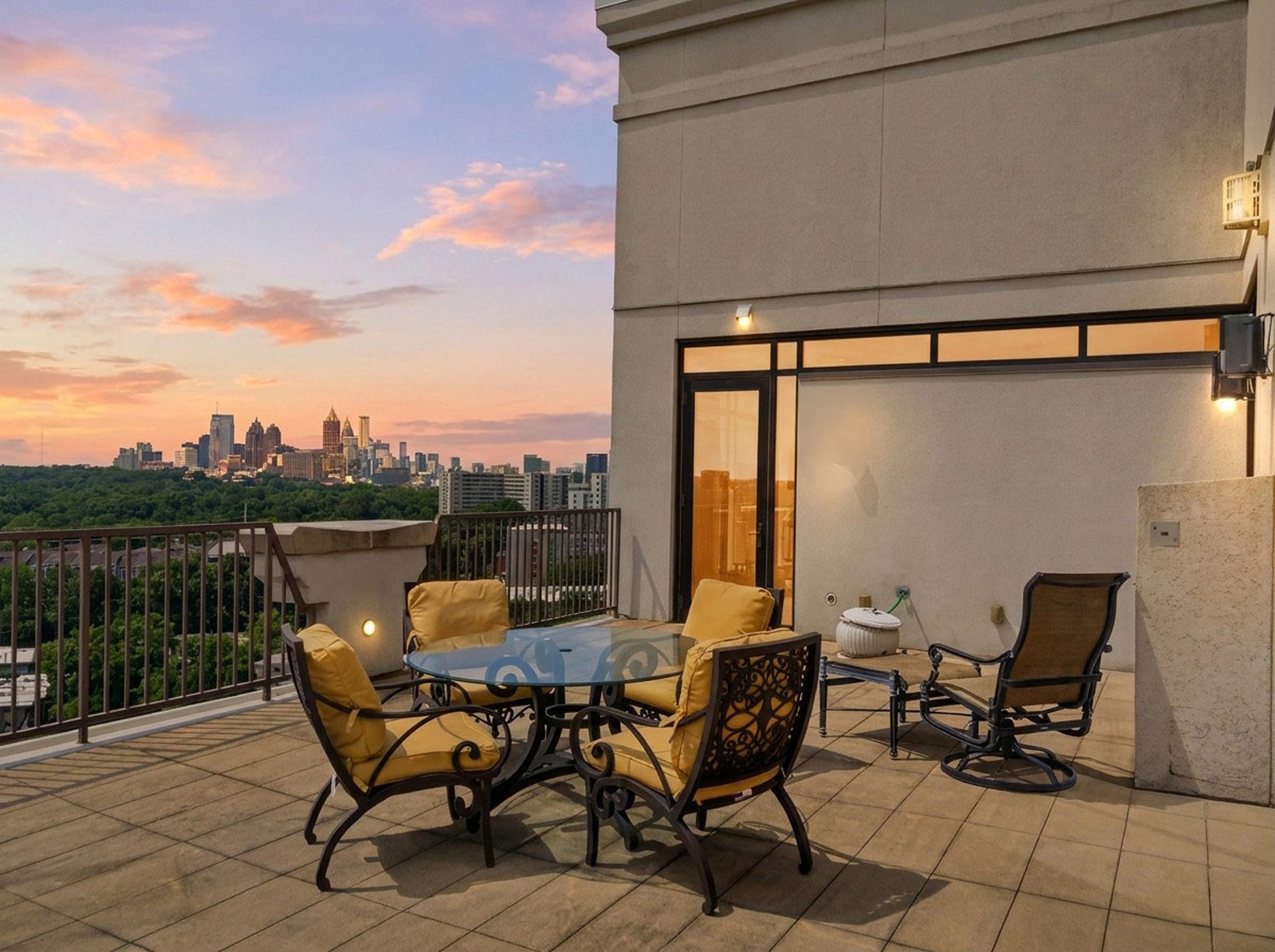  Extraordinary Penthouse with Skyline Views, Perfectly Situated on Peachtree - 物件實景