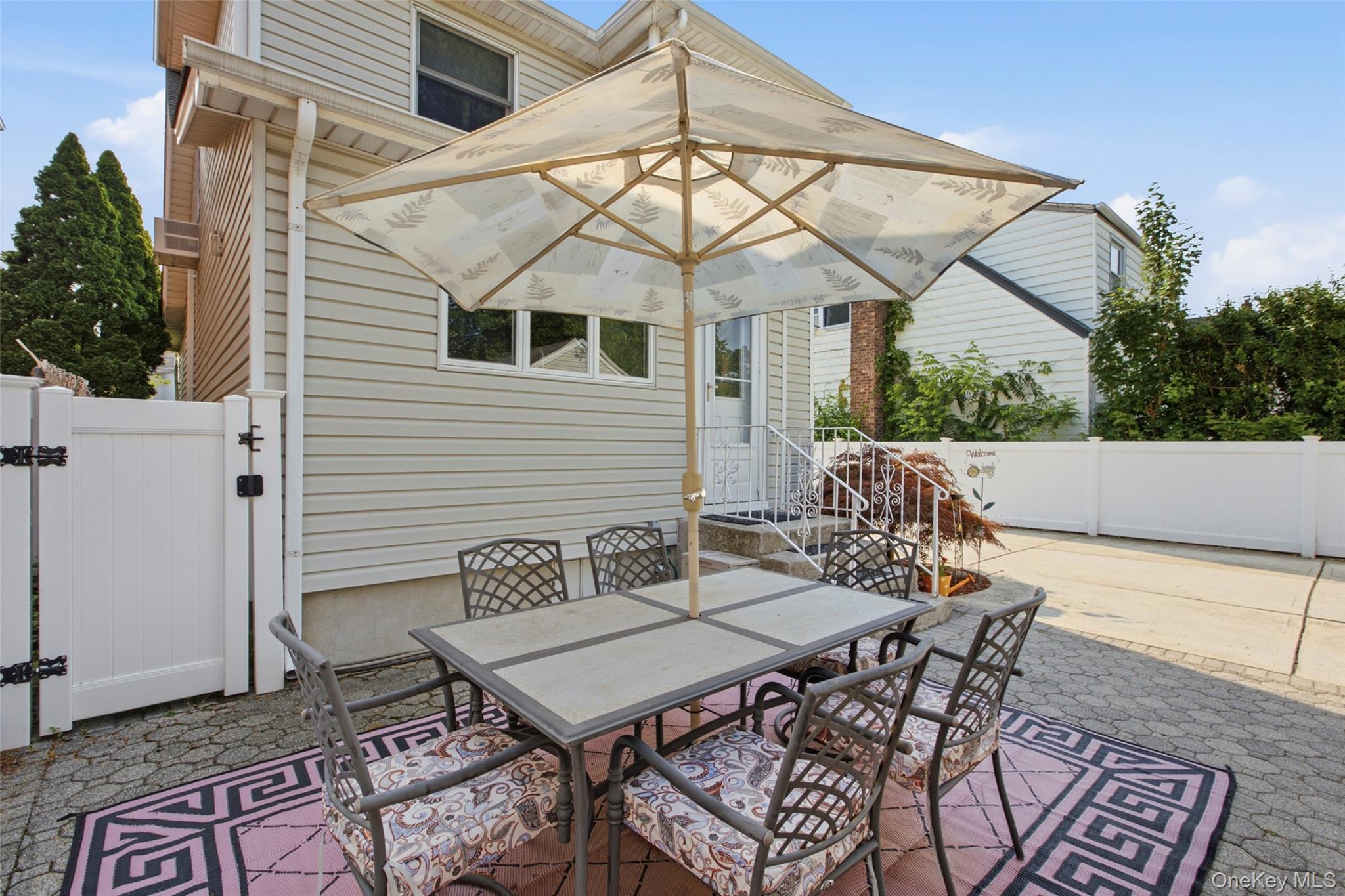  194 Willis Avenue, Floral Park, NY, 11001 - 物件實景