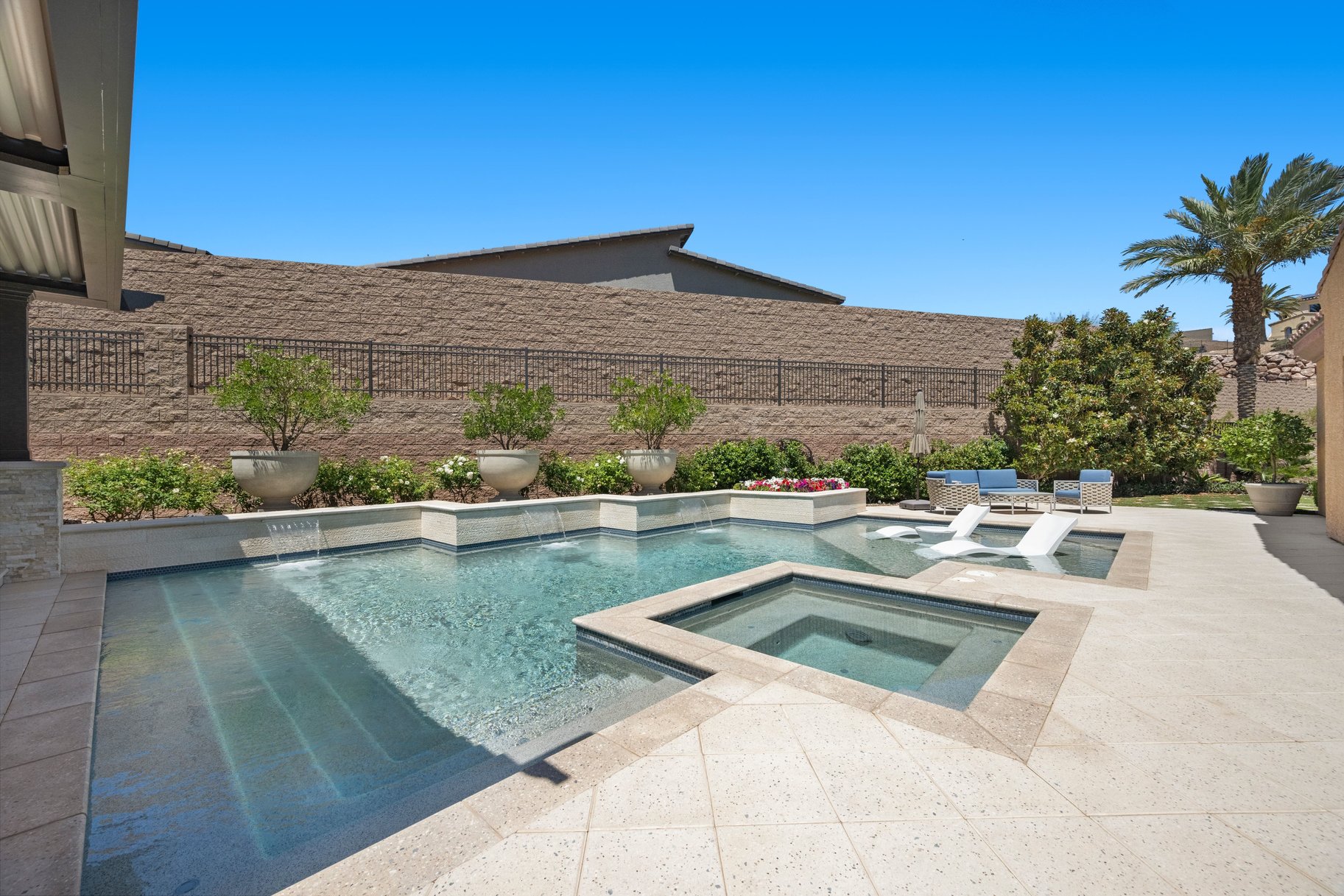  DESIGNER DREAM OASIS IN GATED LAKE LAS VEGAS, FURNISHED TURN-KEY - 物件實景