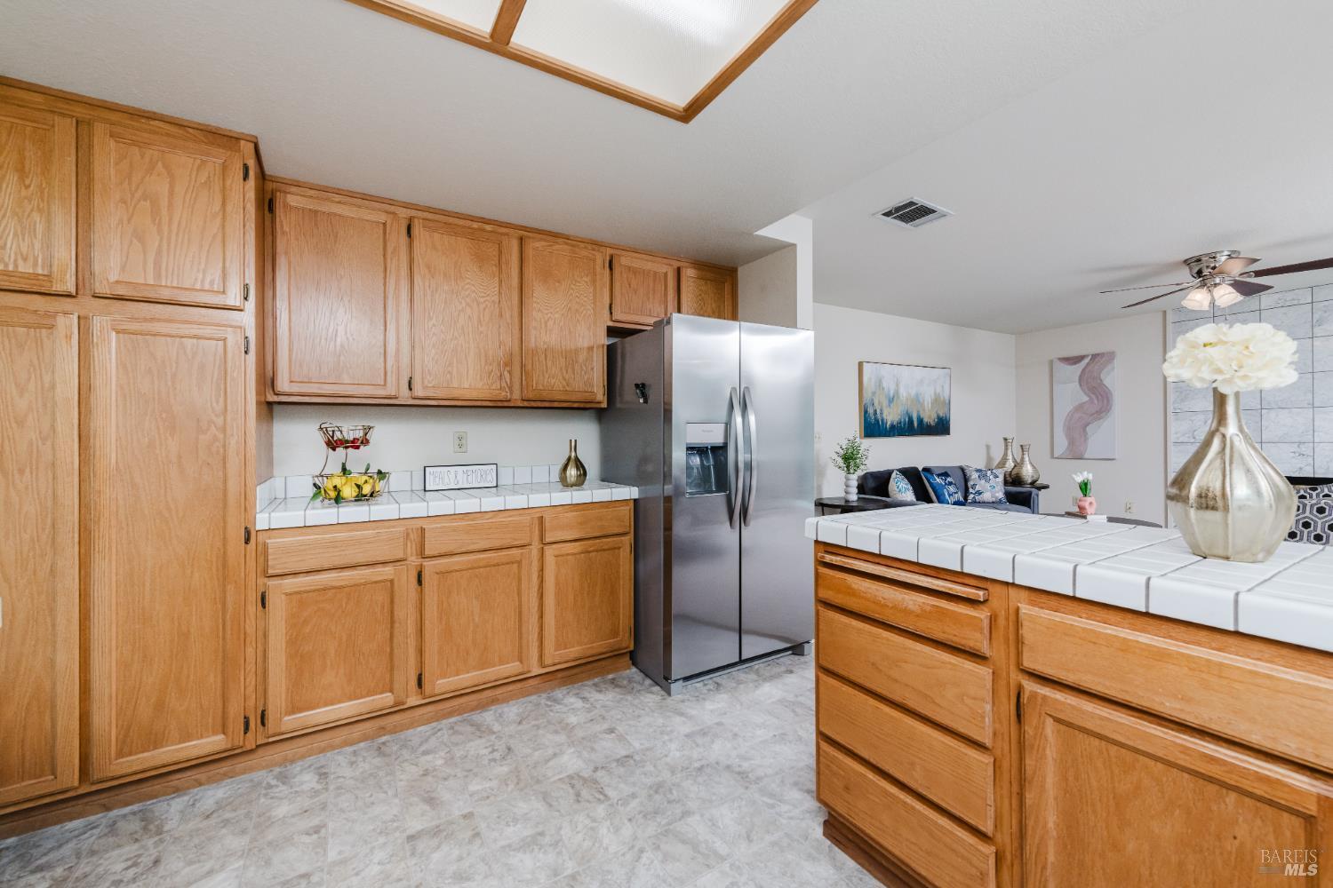 Fairfield, California, 94533, United States, 4 Bedrooms Bedrooms, ,3 BathroomsBathrooms,Residential,For Sale,1928647