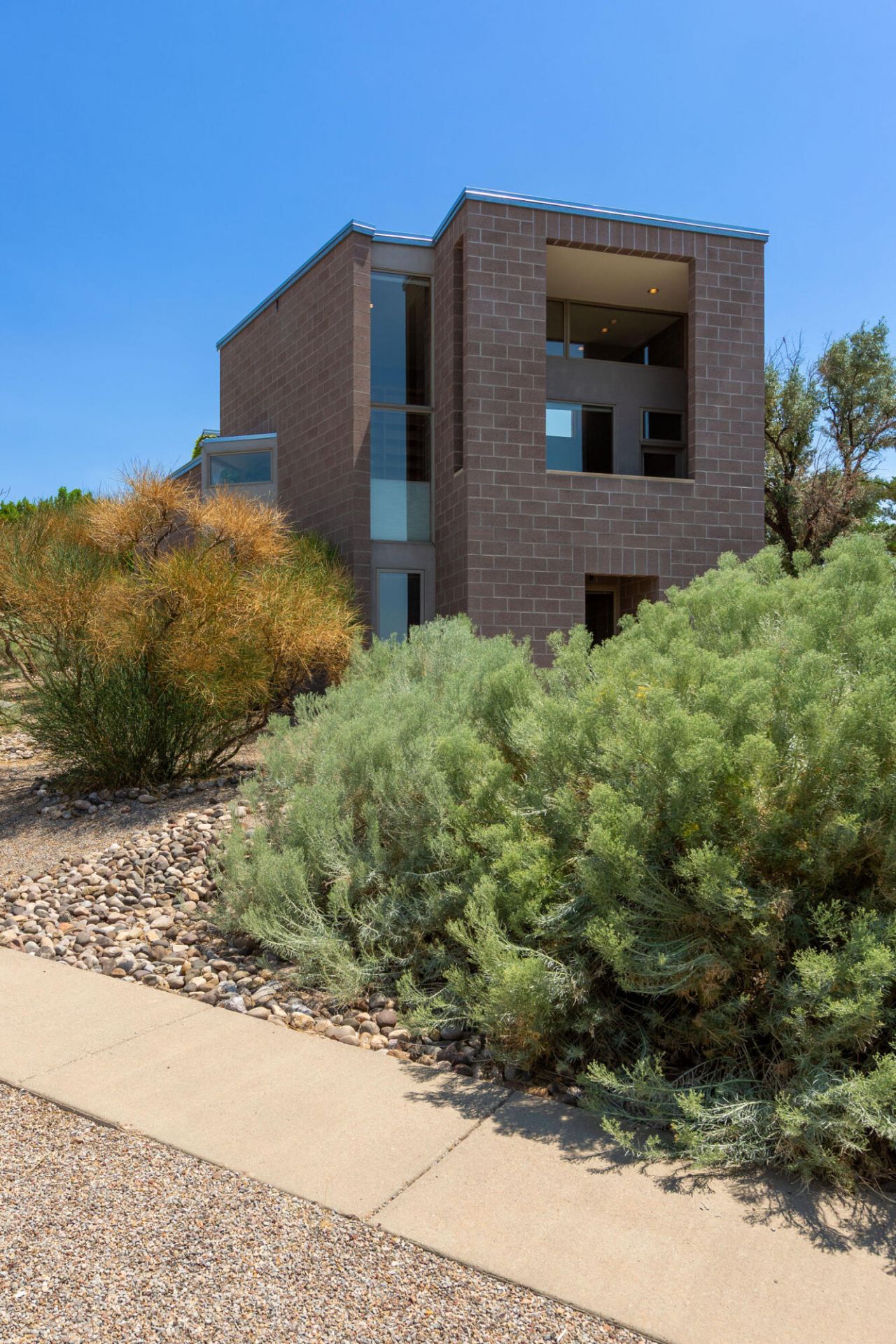 Albuquerque, New Mexico, 87112, United States, 4 Bedrooms Bedrooms, ,3 BathroomsBathrooms,Residential,For Sale,1932467