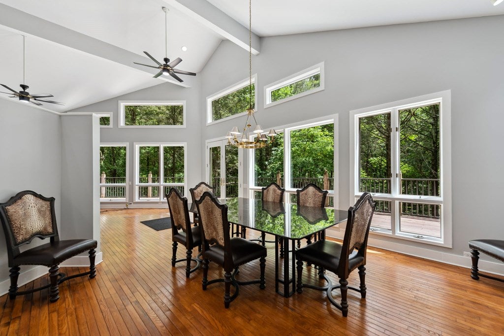 Ellijay, Georgia, 30540, United States, 5 Bedrooms Bedrooms, ,5 BathroomsBathrooms,Residential,For Sale,1868155