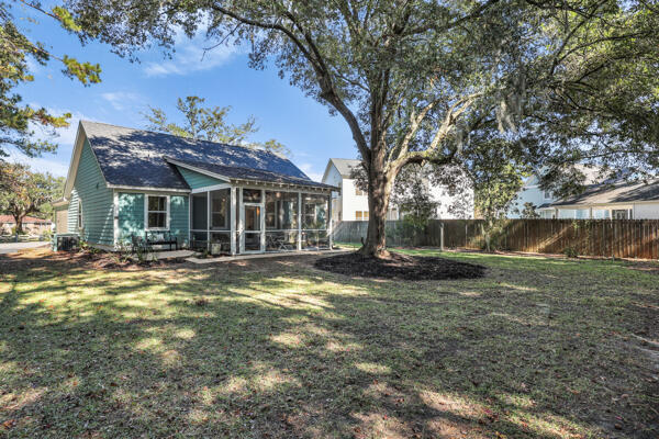 Mount Pleasant, South Carolina, 29466, United States, 3 Bedrooms Bedrooms, ,2 BathroomsBathrooms,Residential,For Sale,1992922