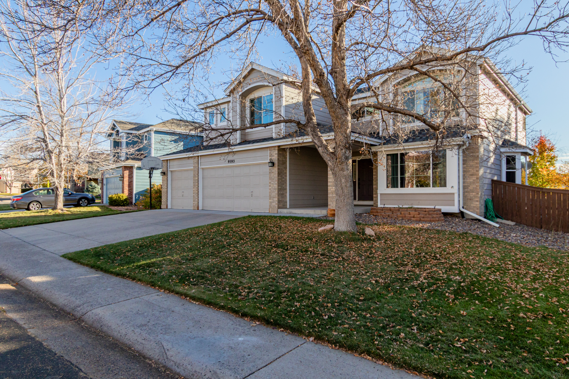 Highlands Ranch, Colorado, 80129, United States, 4 Bedrooms Bedrooms, ,3 BathroomsBathrooms,Residential,For Sale,1987308