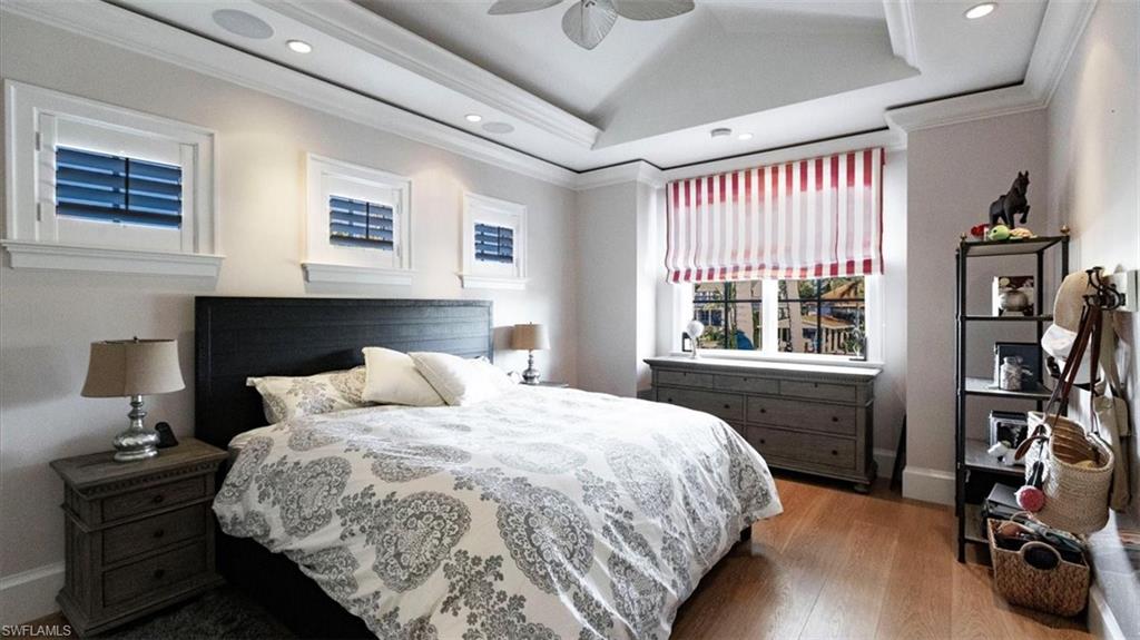 Naples, Florida, 34102, United States, 5 Bedrooms Bedrooms, ,6 BathroomsBathrooms,Residential,For Sale,1994581