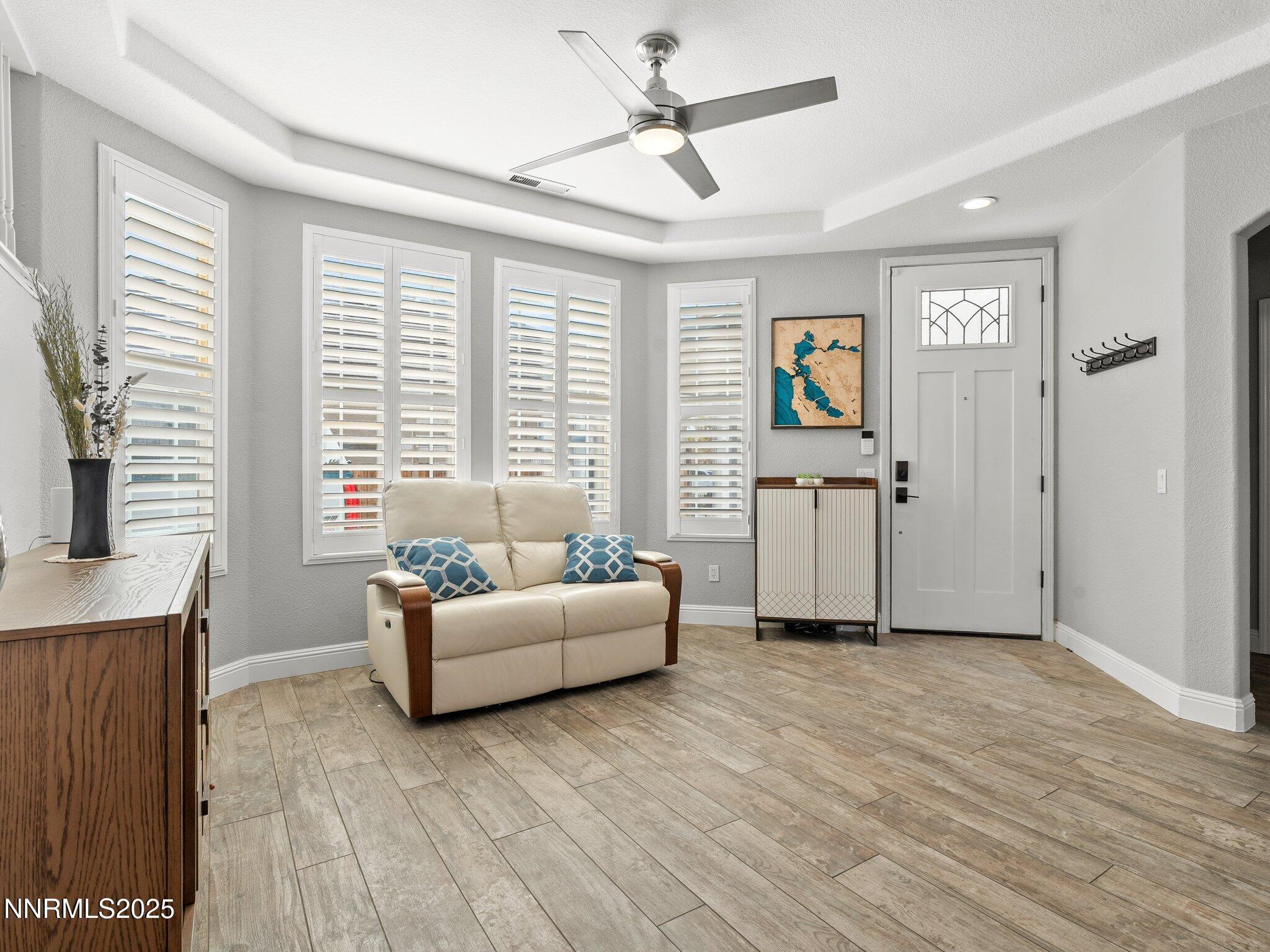 Sparks, Nevada, 89436, United States, 4 Bedrooms Bedrooms, ,3 BathroomsBathrooms,Residential,For Sale,1948184