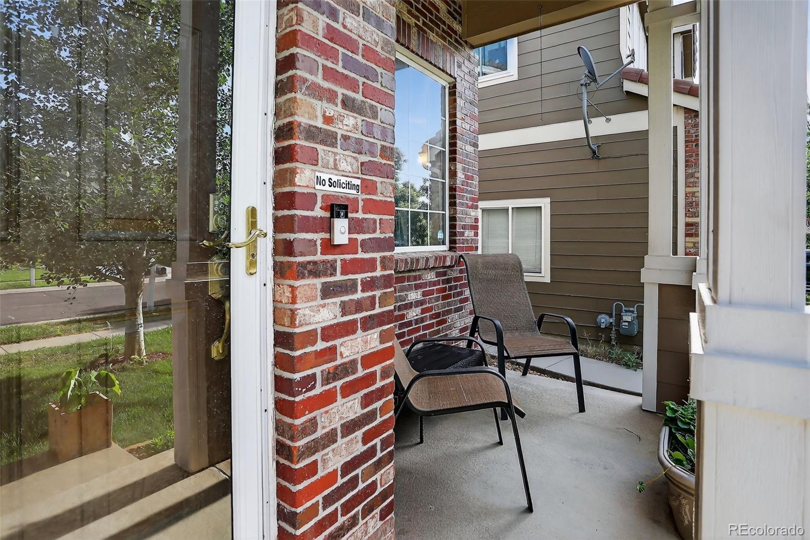 Aurora, Colorado, 80018, United States, 3 Bedrooms Bedrooms, ,3 BathroomsBathrooms,Residential,For Sale,1903575