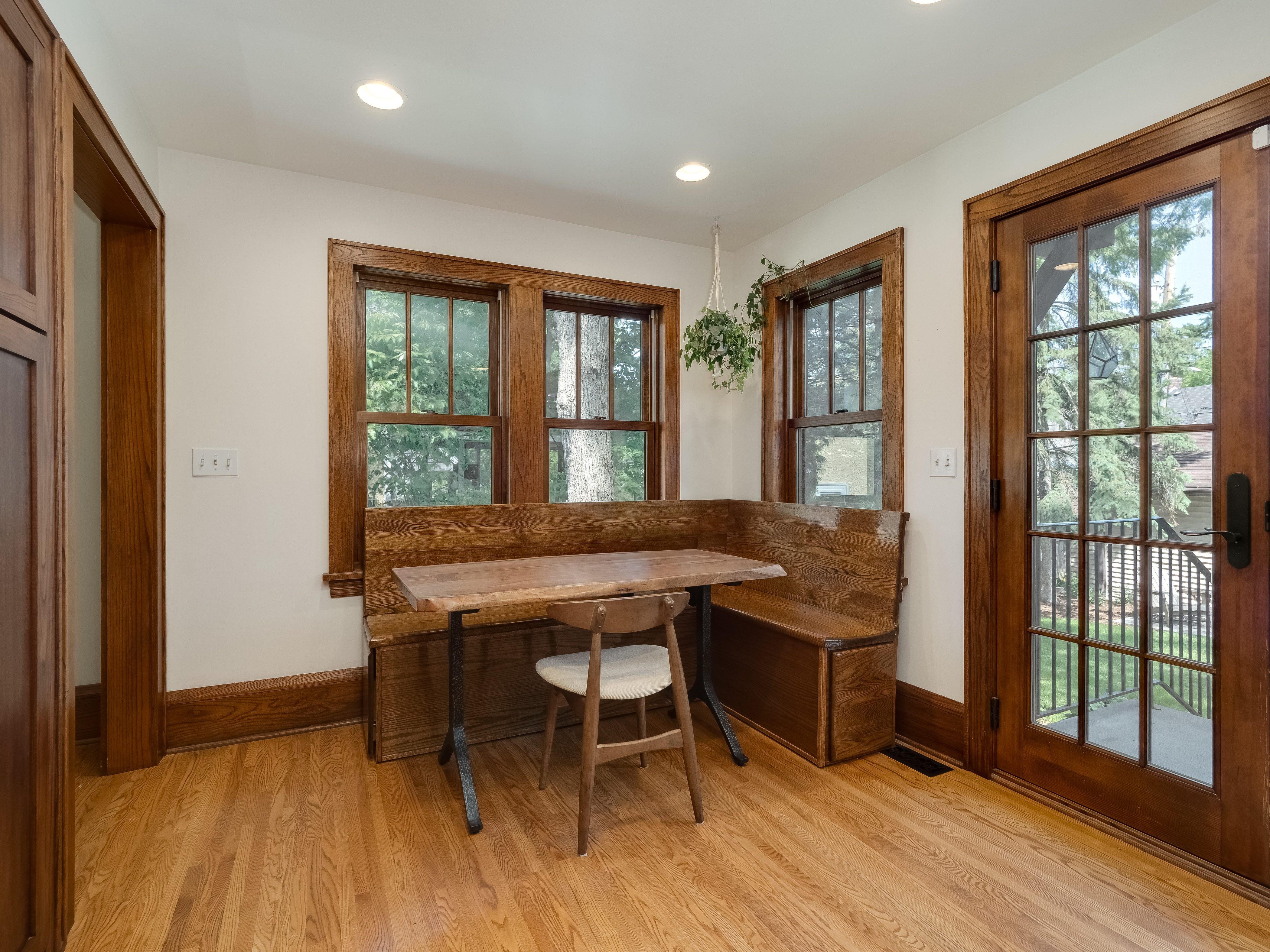 Renovated Lynnhurst Charmer Near Minnehaha Parkway - 物件實景