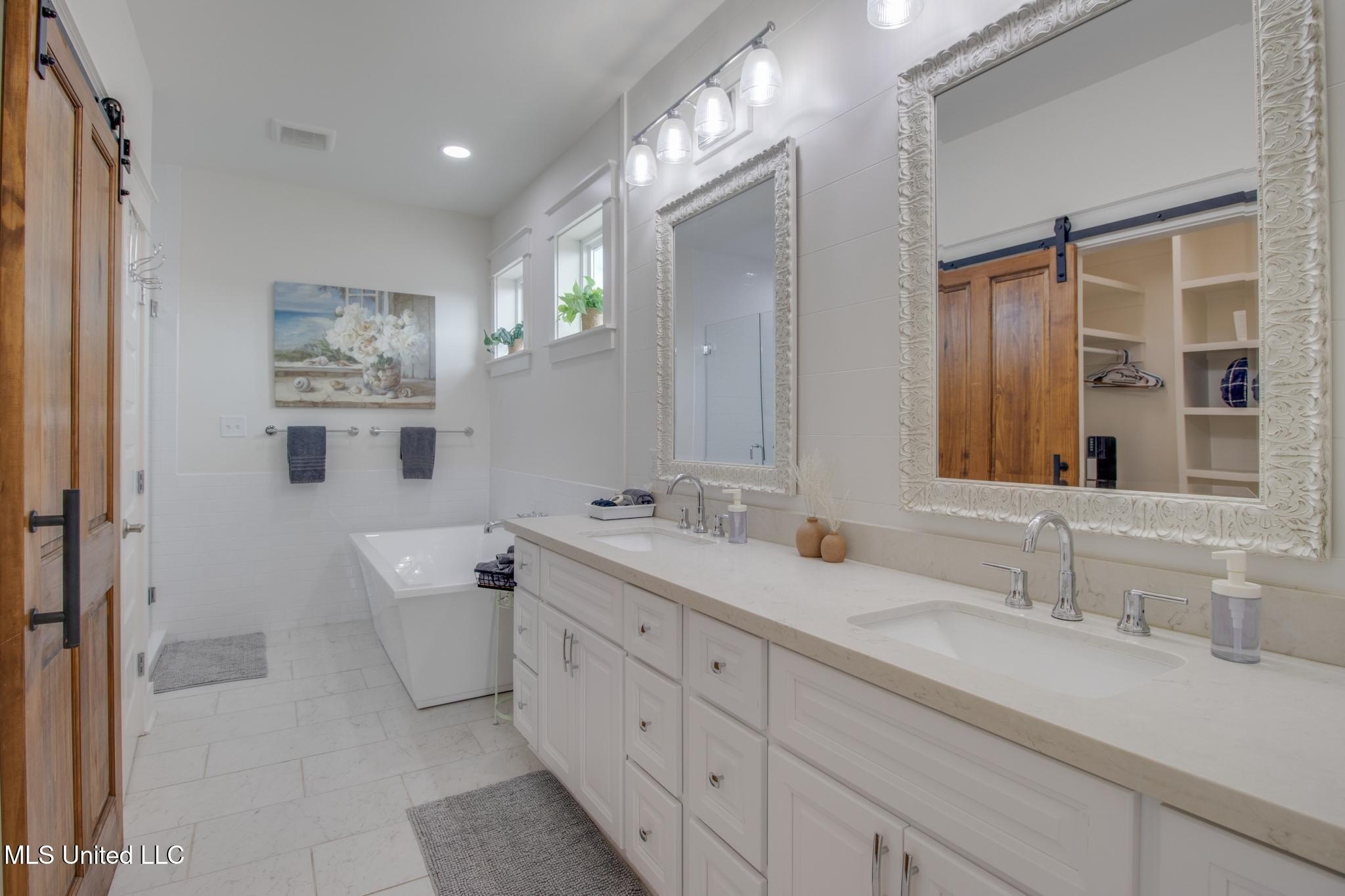 Pass Christian, Mississippi, 39571, United States, 3 Bedrooms Bedrooms, ,3 BathroomsBathrooms,Residential,For Sale,2006218