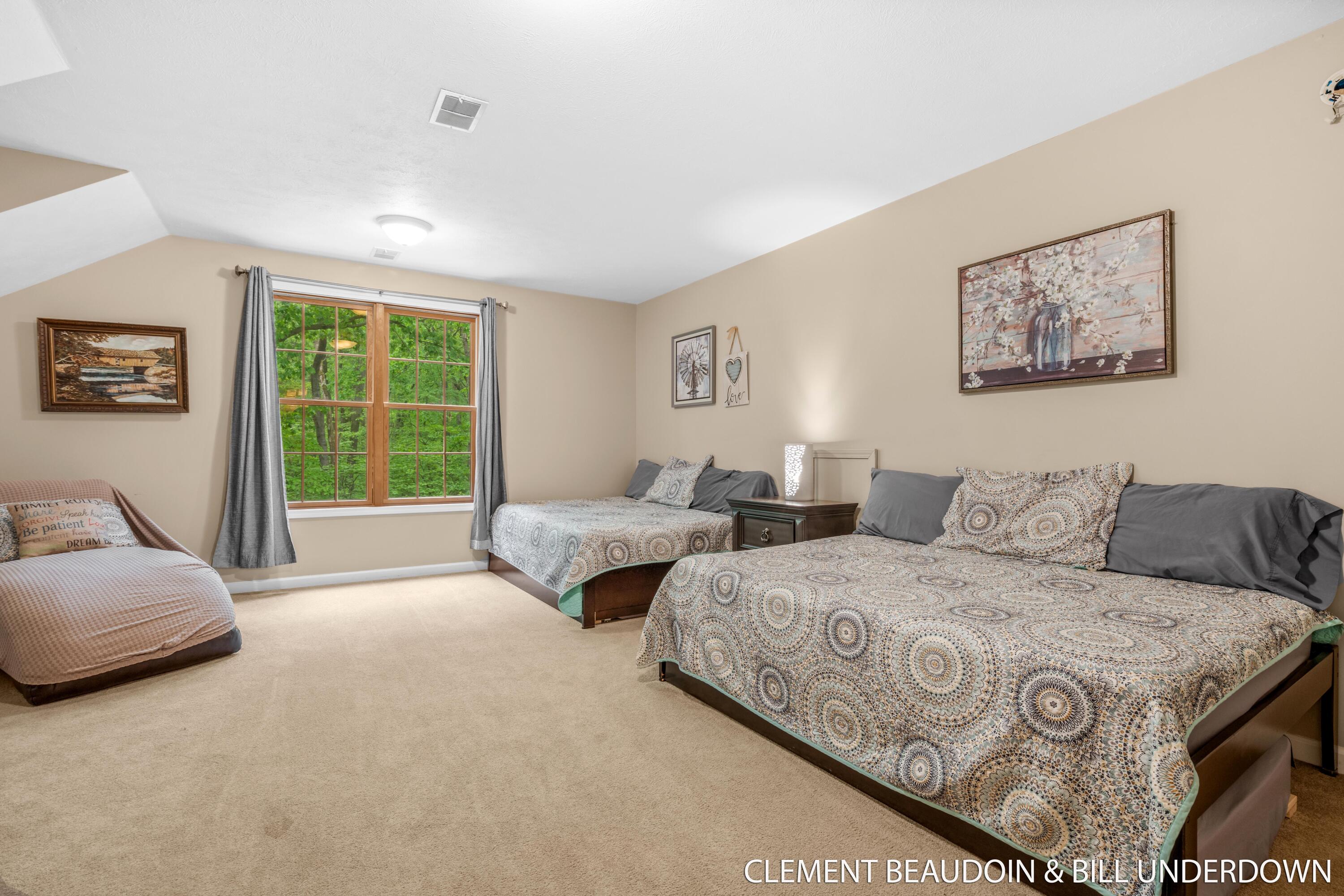 Saugatuck, Michigan, 49453, United States, 5 Bedrooms Bedrooms, ,5 BathroomsBathrooms,Residential,For Sale,1839491