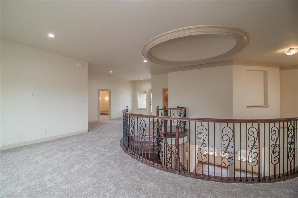Irving, Texas, 75038, United States, 4 Bedrooms Bedrooms, ,5 BathroomsBathrooms,Residential,For Sale,1836156