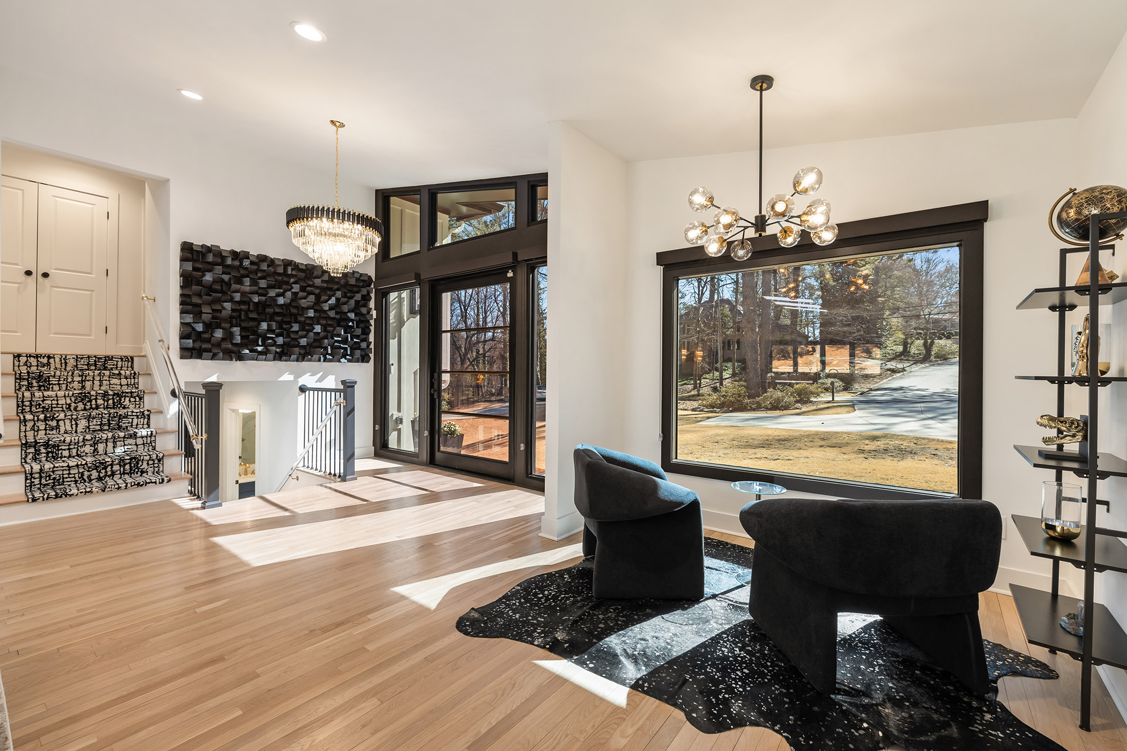  Beautifully Reimagined Mid-century Masterpiece Nestled in the Heart of Vinings - 物件實景