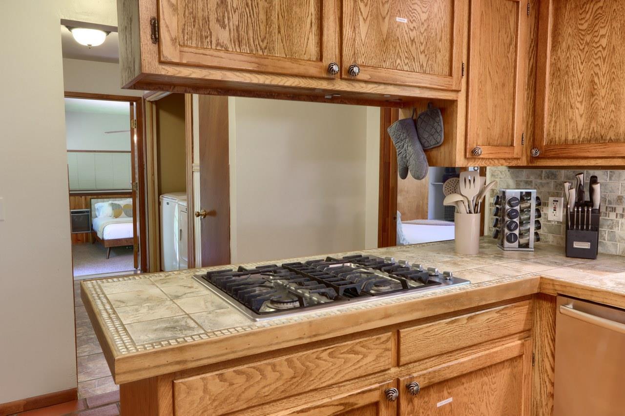 Mariposa, California, 95338, United States, 3 Bedrooms Bedrooms, ,2 BathroomsBathrooms,Residential,For Sale,1916608