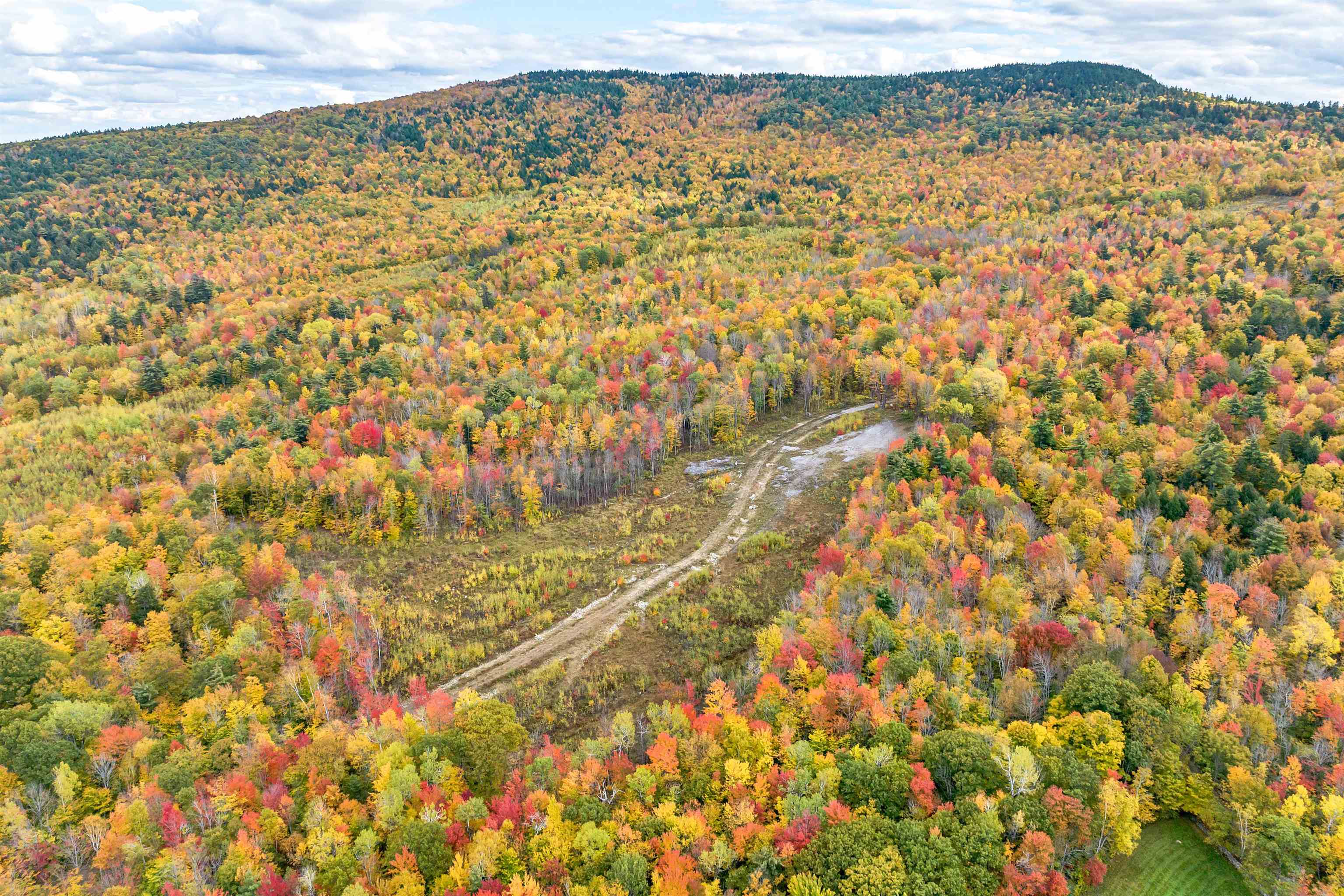 Gilford, New Hampshire, 03249, United States, ,Land,For Sale,1903924