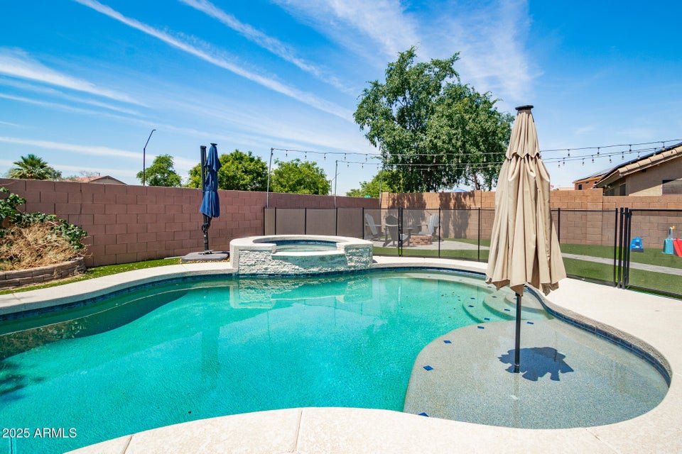 Litchfield Park, Arizona, 85340, United States, 4 Bedrooms Bedrooms, ,2 BathroomsBathrooms,Residential,For Sale,1878994