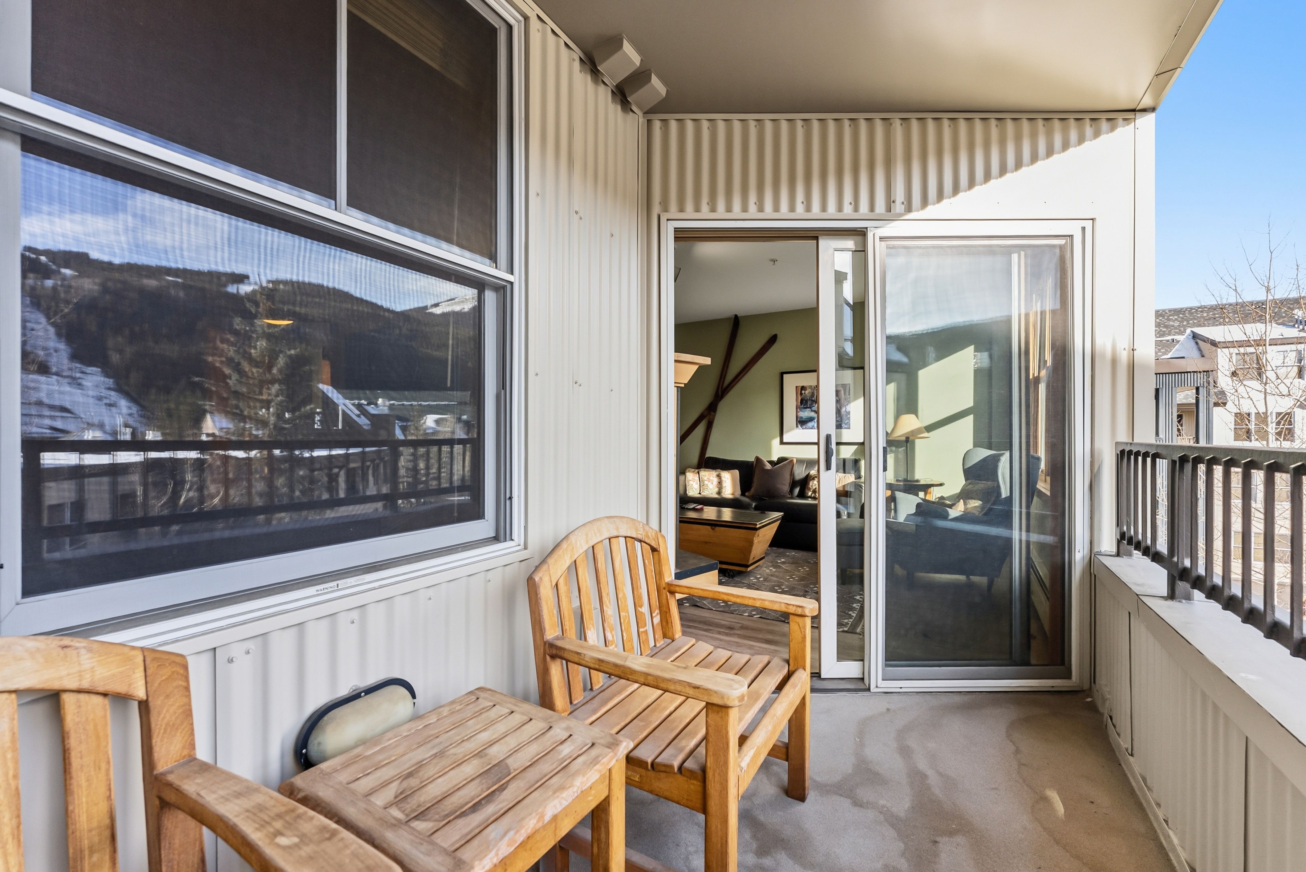  Situated in Silver Mill at the Heart of River Run Village - 物件實景