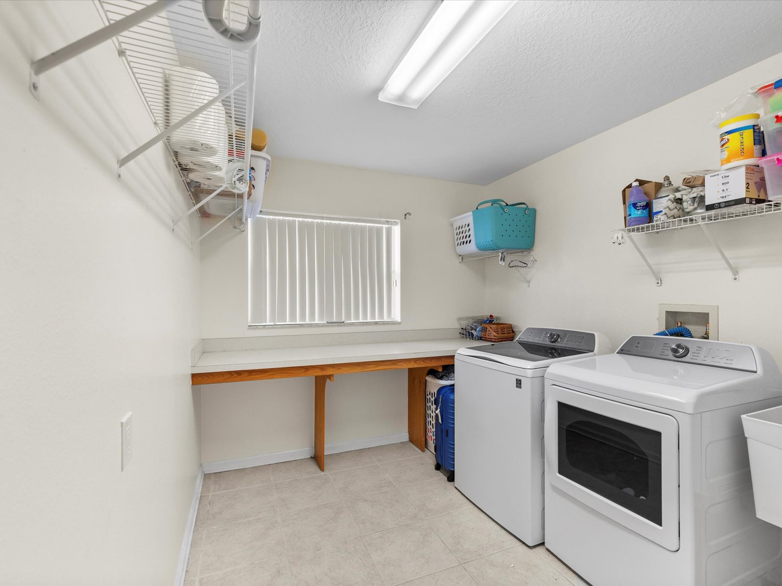 Wesley Chapel, Florida, 33544, United States, 4 Bedrooms Bedrooms, ,5 BathroomsBathrooms,Residential,For Sale,2000097