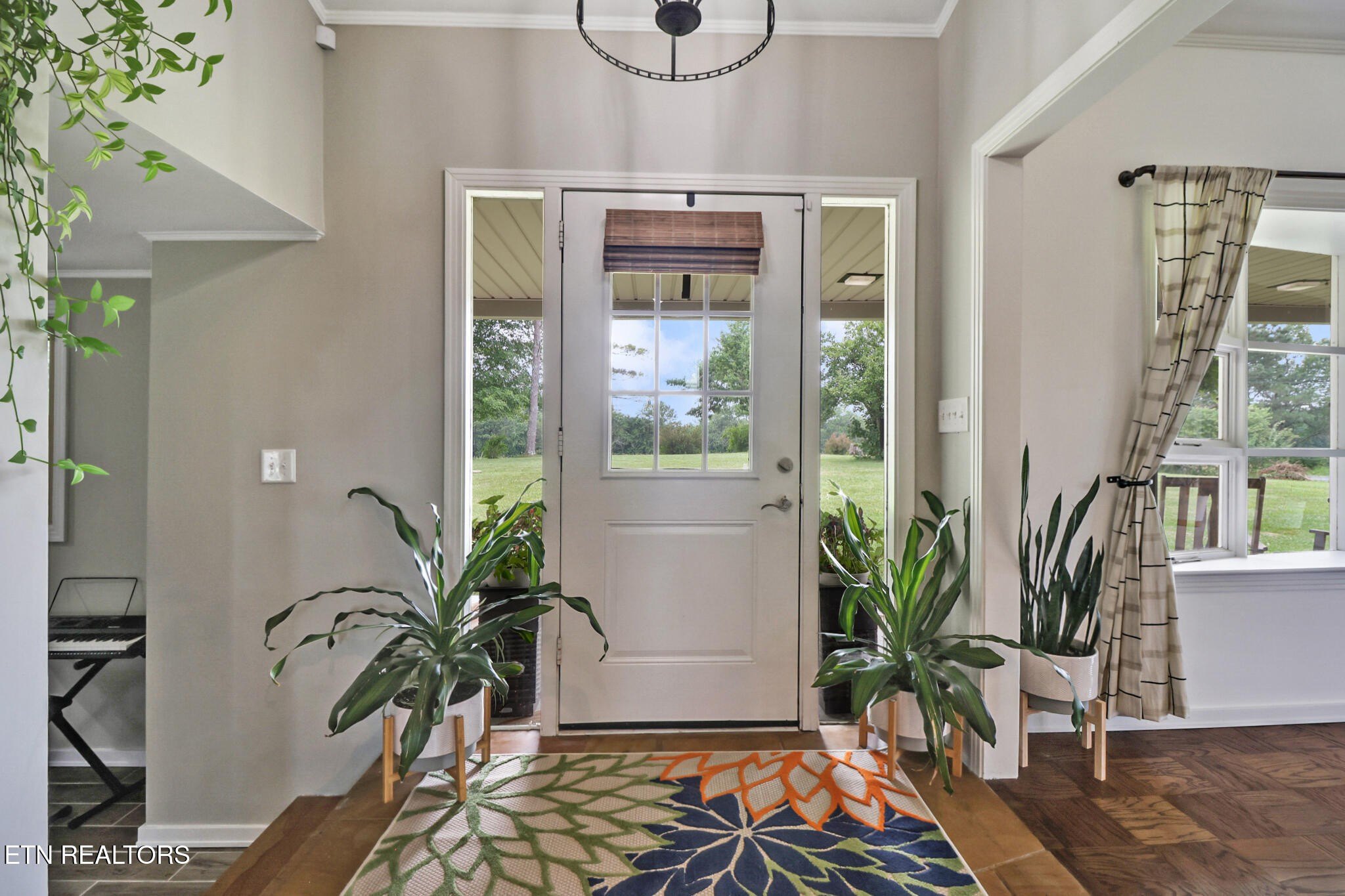 Crossville, Tennessee, 38571, United States, 5 Bedrooms Bedrooms, ,3 BathroomsBathrooms,Residential,For Sale,1986080