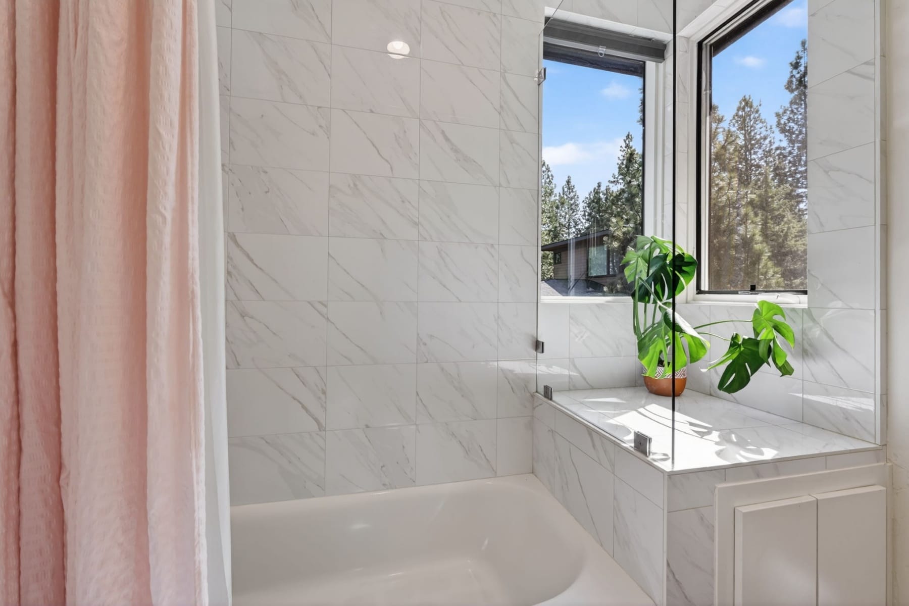  61422 Meeks Trail Bend, OR 97702 - 物件實景