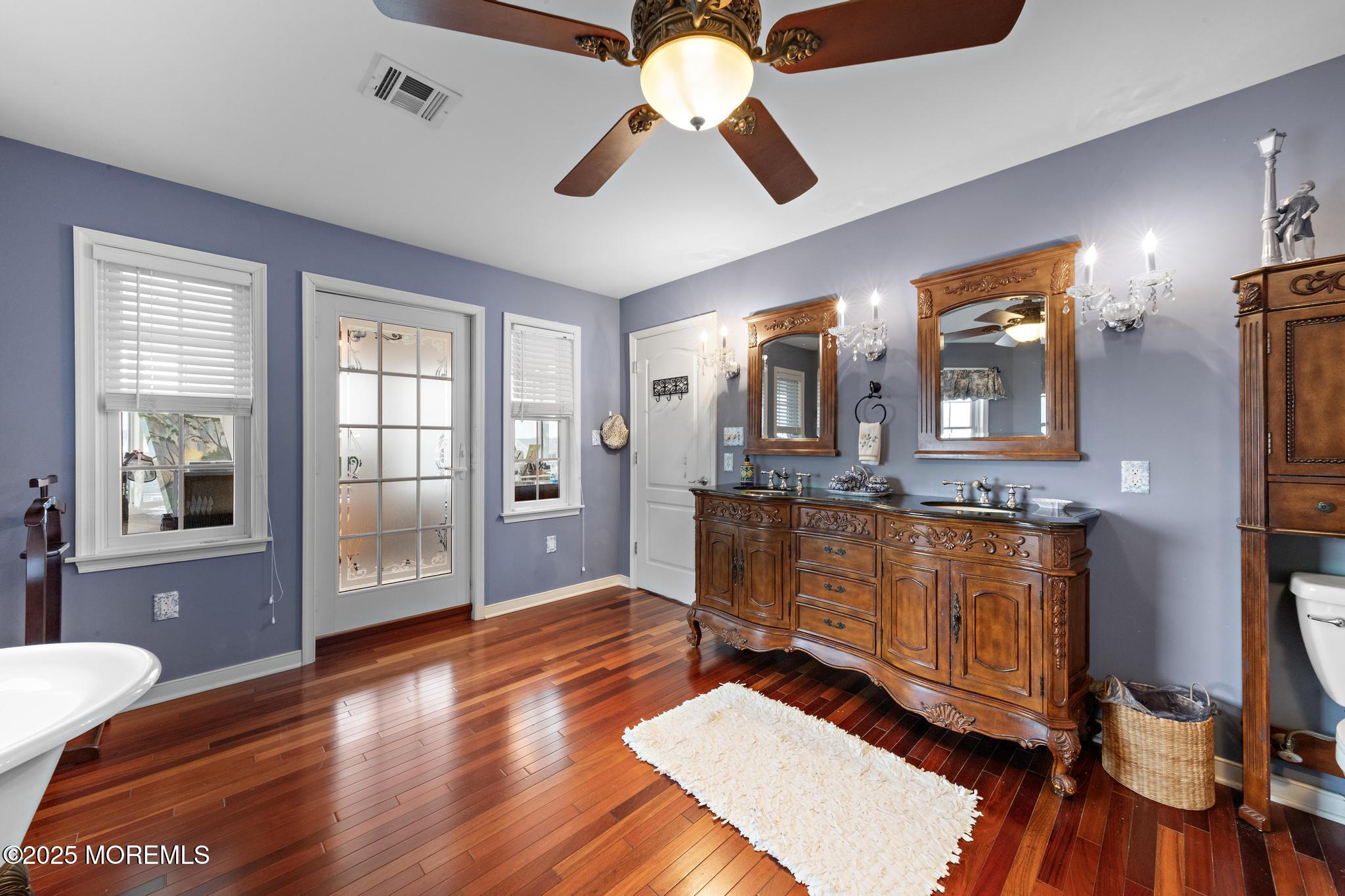 Little Egg Harbor, New Jersey, 08087, United States, 4 Bedrooms Bedrooms, ,4 BathroomsBathrooms,Residential,For Sale,1987432