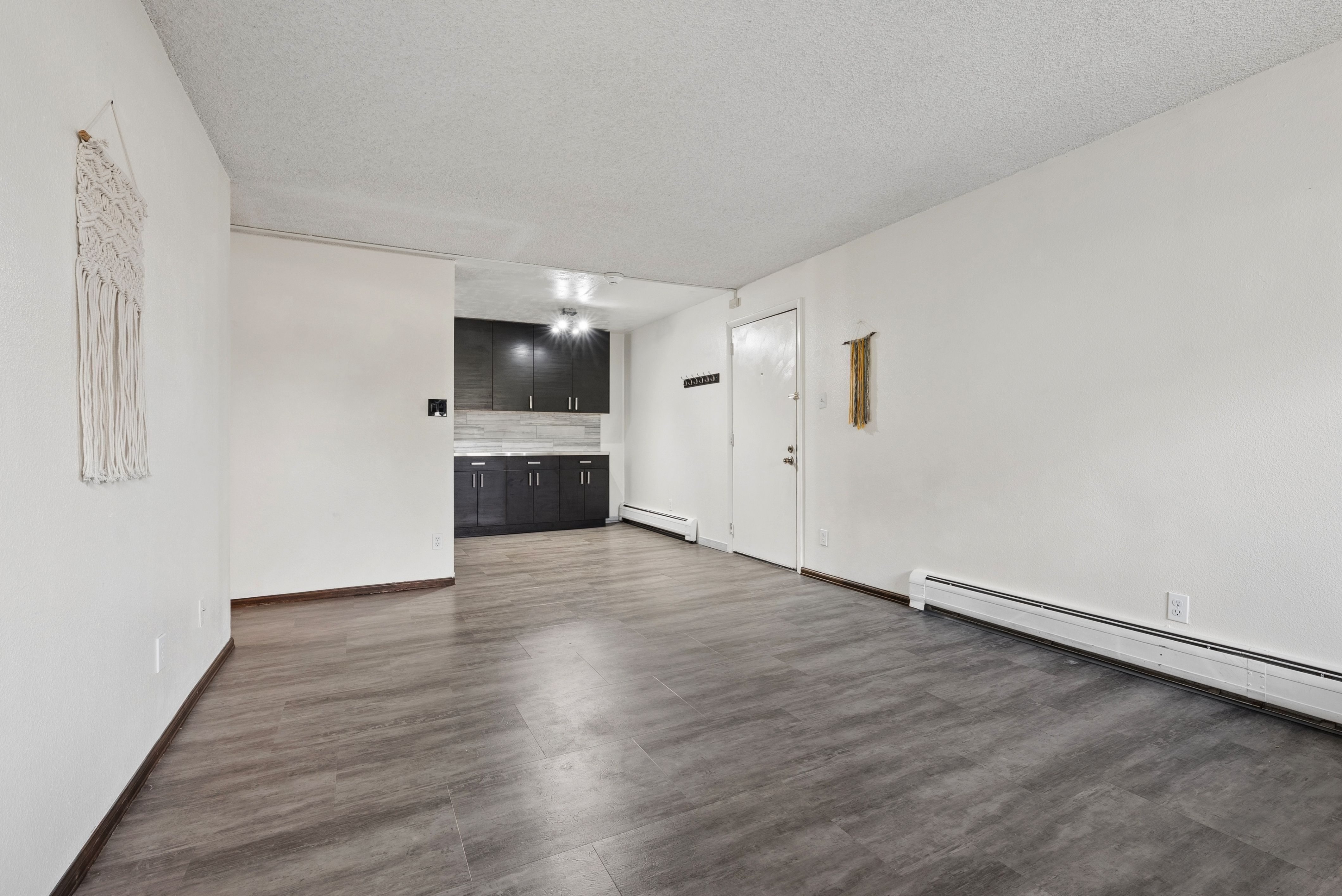  Move-In Ready Condo In Prime Golden Location - 物件實景