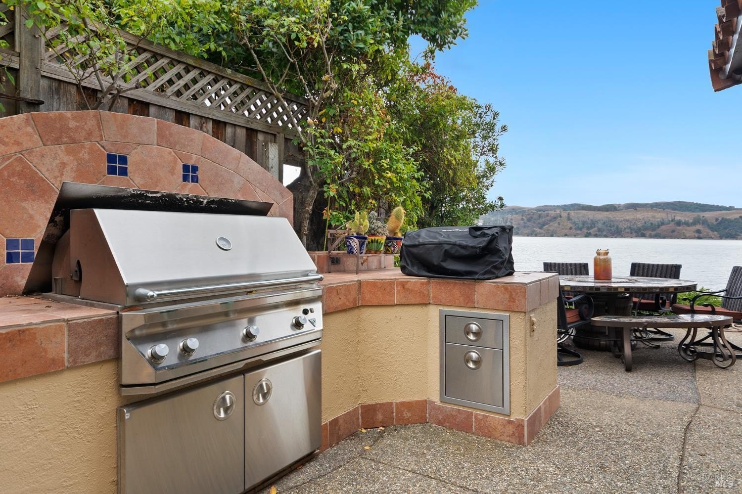 Benicia, California, 94510, United States, 3 Bedrooms Bedrooms, ,4 BathroomsBathrooms,Residential,For Sale,1960950