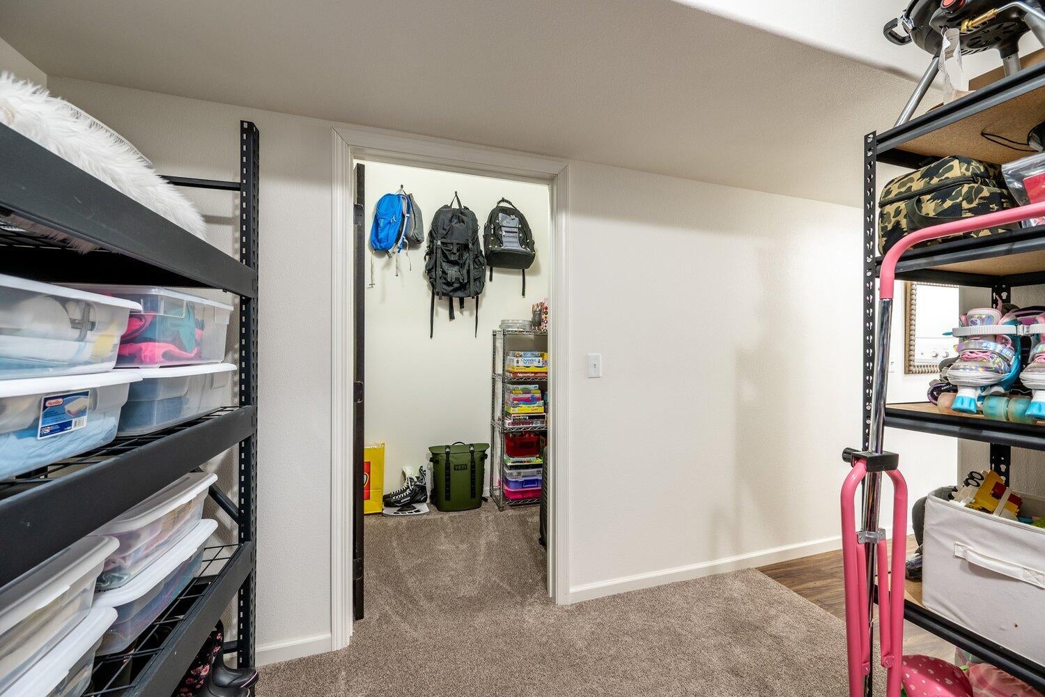 Sheridan, Wyoming, 82801, United States, 5 Bedrooms Bedrooms, ,3 BathroomsBathrooms,Residential,For Sale,2011699