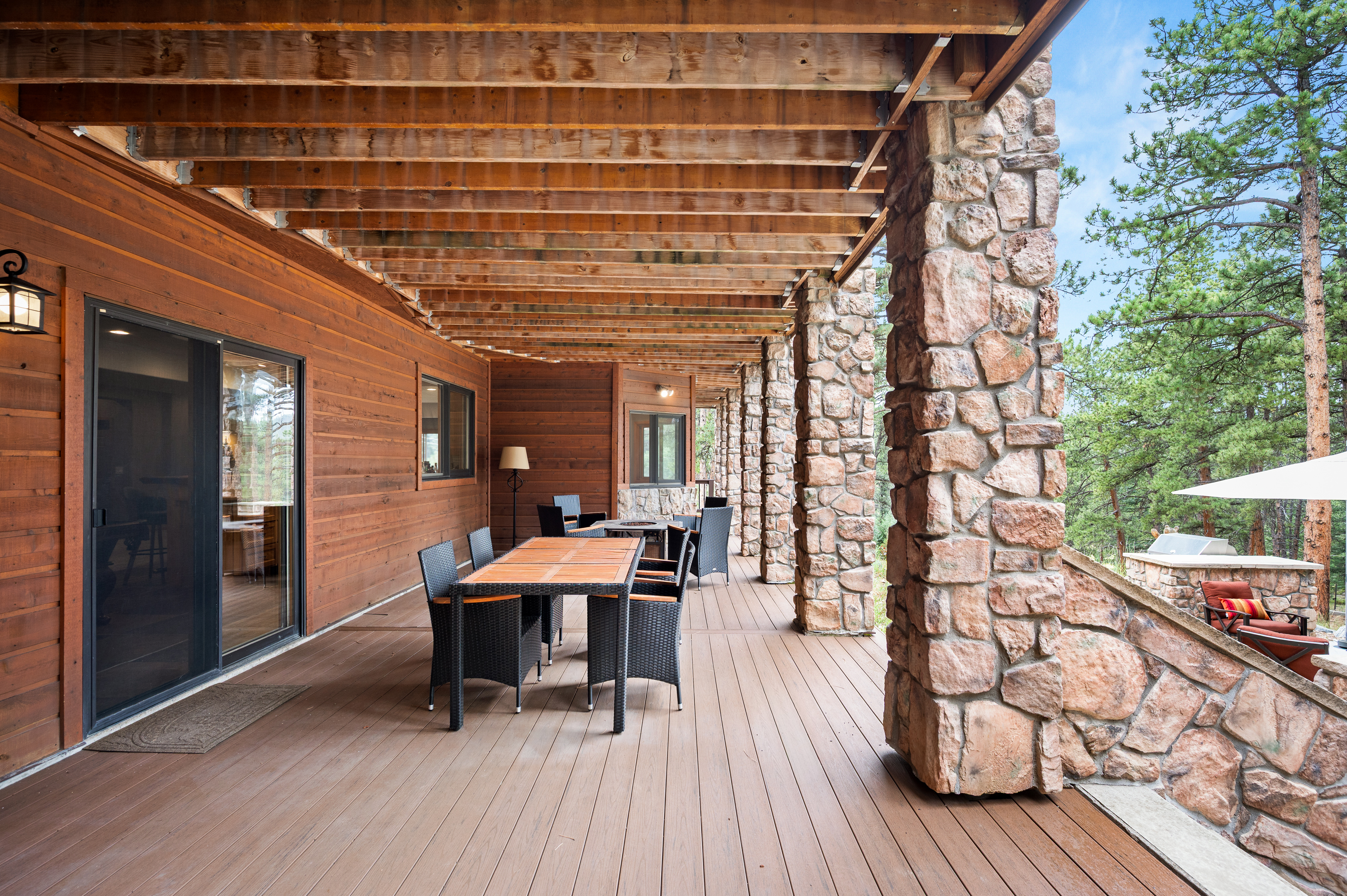  Exceptional Custom-Built Mountain Home - 物件實景