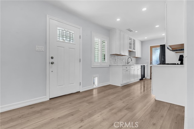 Riverside, California, 92506, United States, 3 Bedrooms Bedrooms, ,2 BathroomsBathrooms,Residential,For Sale,1916003