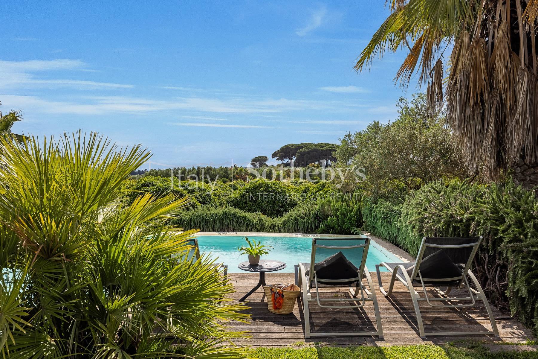  Private villa with pool - 物件實景