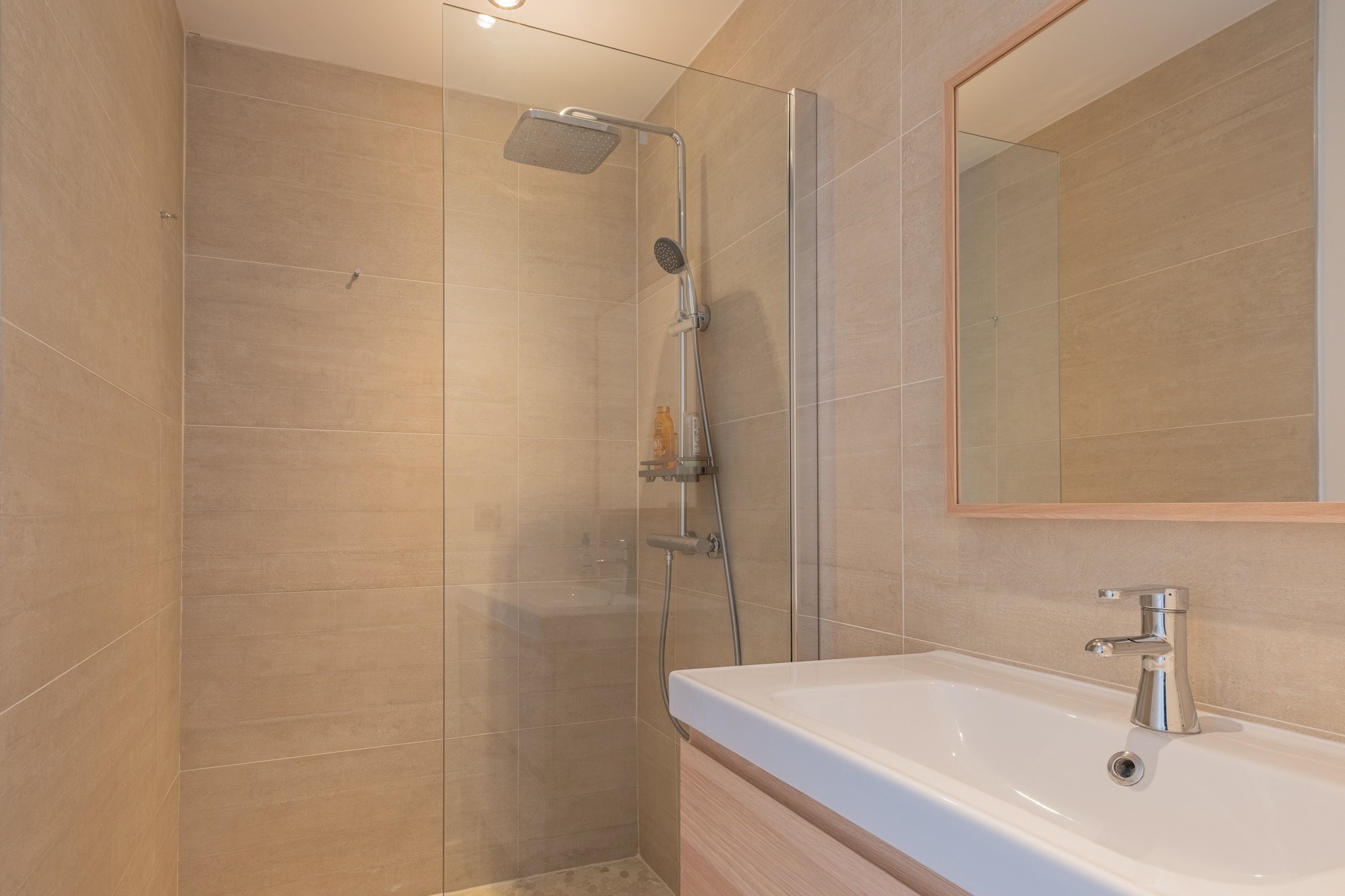  Elegant Contemporary Home of 250 m² on 4,000 m² of Grounds North of Aix-en-Prov… - 物件實景