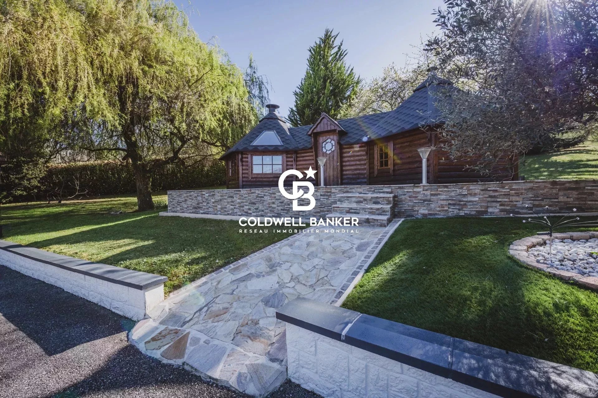 Montagnole, Auvergne-Rhône-Alpes, 73000, FR, 6 Bedrooms Bedrooms, ,2 BathroomsBathrooms,Residential,For Sale,1994353