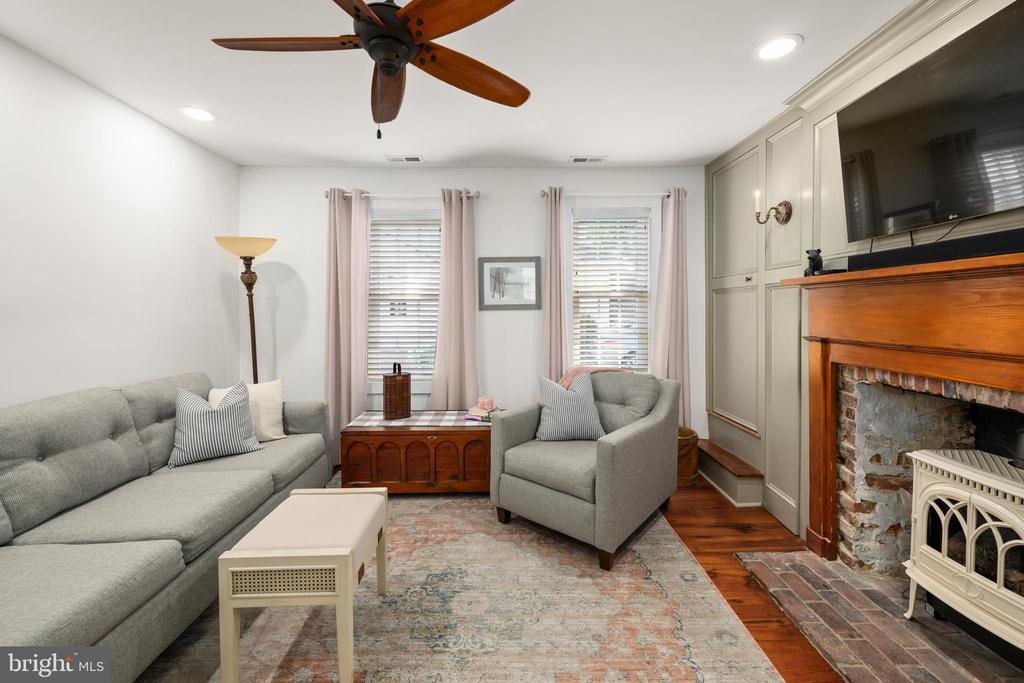 Milton, Delaware, 19968, United States, 4 Bedrooms Bedrooms, ,3 BathroomsBathrooms,Residential,For Sale,1901176
