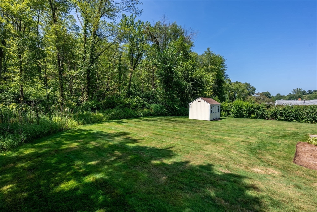 Agawam, Massachusetts, 01030, United States, 4 Bedrooms Bedrooms, ,3 BathroomsBathrooms,Residential,For Sale,1933274
