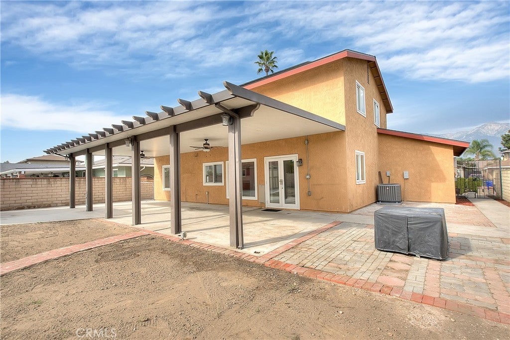 Ontario, California, 91764, United States, 4 Bedrooms Bedrooms, ,3 BathroomsBathrooms,Residential,For Sale,1992341